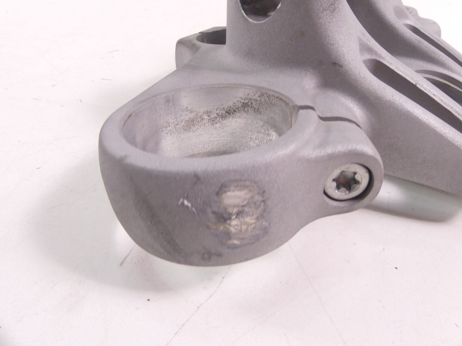 2009 Harley XR1200 X Sportster Upper Triple Tree Steering Clamp 43mm 46028-08 {{ shop.shopifyCountryName }} - Mototech271