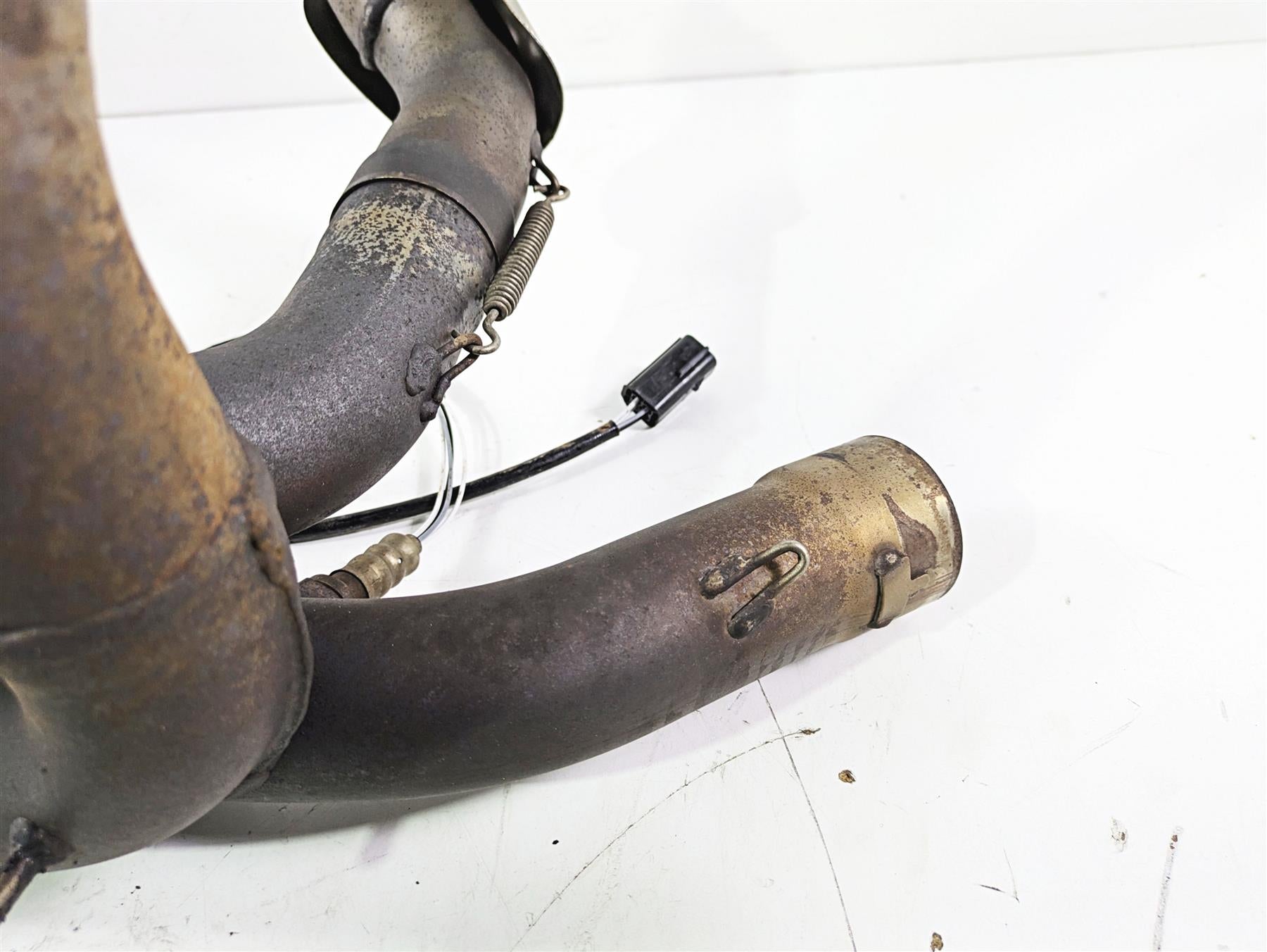 2008 Aprilia RSVR 1000 Factory Exhaust Header Manifold Set AP8119651 AP8119877 {{ shop.shopifyCountryName }} - Mototech271