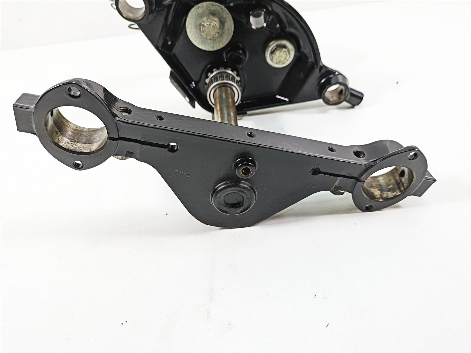 2006 Harley Touring FLHXI Street Glide Upper Lower Triple Tree Set 45446-87A {{ shop.shopifyCountryName }} - Mototech271