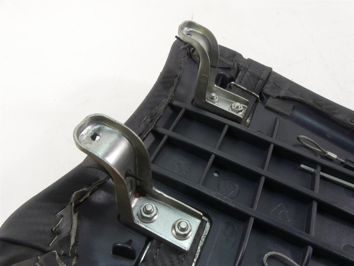 2006 Ducati 999 Biposto Rear Passenger Pillion Saddle Seat - No Tears 59510561A {{ shop.shopifyCountryName }} - Mototech271