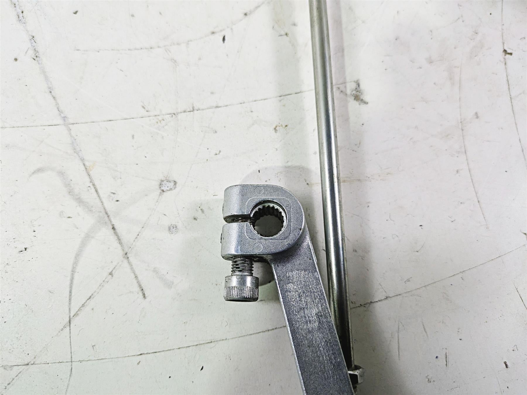 2015 Harley Touring FLHTKL E -Glide Low Shift Lever Gear Shifter 33895-82E {{ shop.shopifyCountryName }} - Mototech271