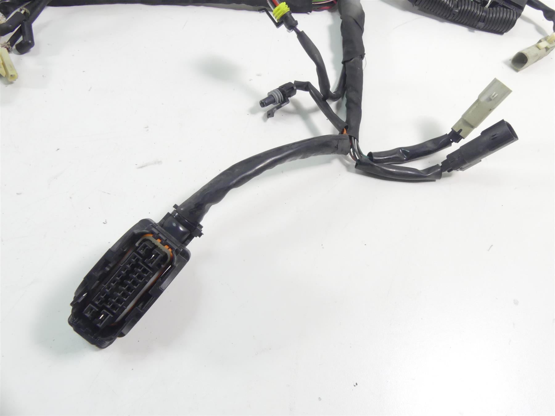 2014 Harley Touring FLHXS Street Glide Sp Abs Main Wiring Harness -Read 69200116 {{ shop.shopifyCountryName }} - Mototech271