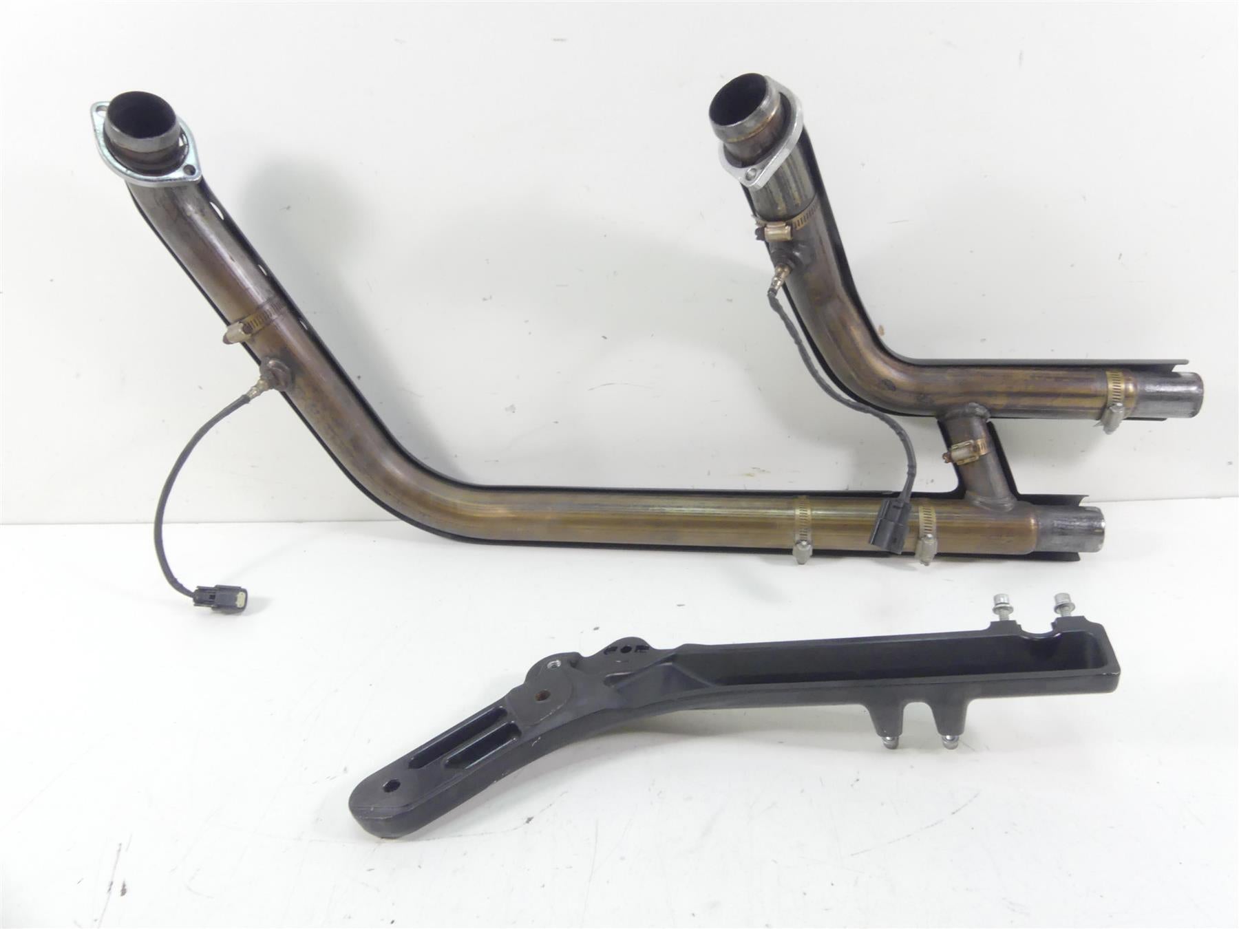 2019 Harley Softail FXBB Street Bob Oem Exhaust Header Manifold Pipe 65600264 {{ shop.shopifyCountryName }} - Mototech271