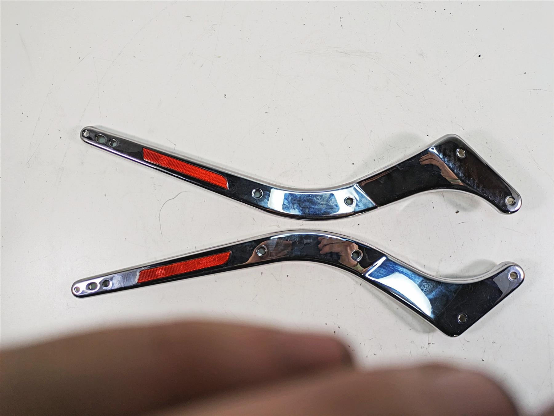 2006 Harley Softail FXSTSI Springer Rear Frame Fender Chrome Braces 60146-06A {{ shop.shopifyCountryName }} - Mototech271