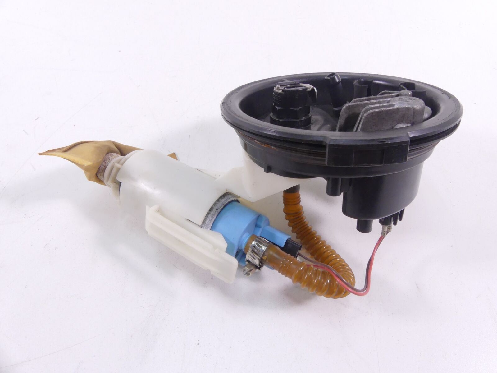 2008 BMW R1200R K27 Fuel Gas Petrol Pump 16147695536 16147708071 {{ shop.shopifyCountryName }} - Mototech271