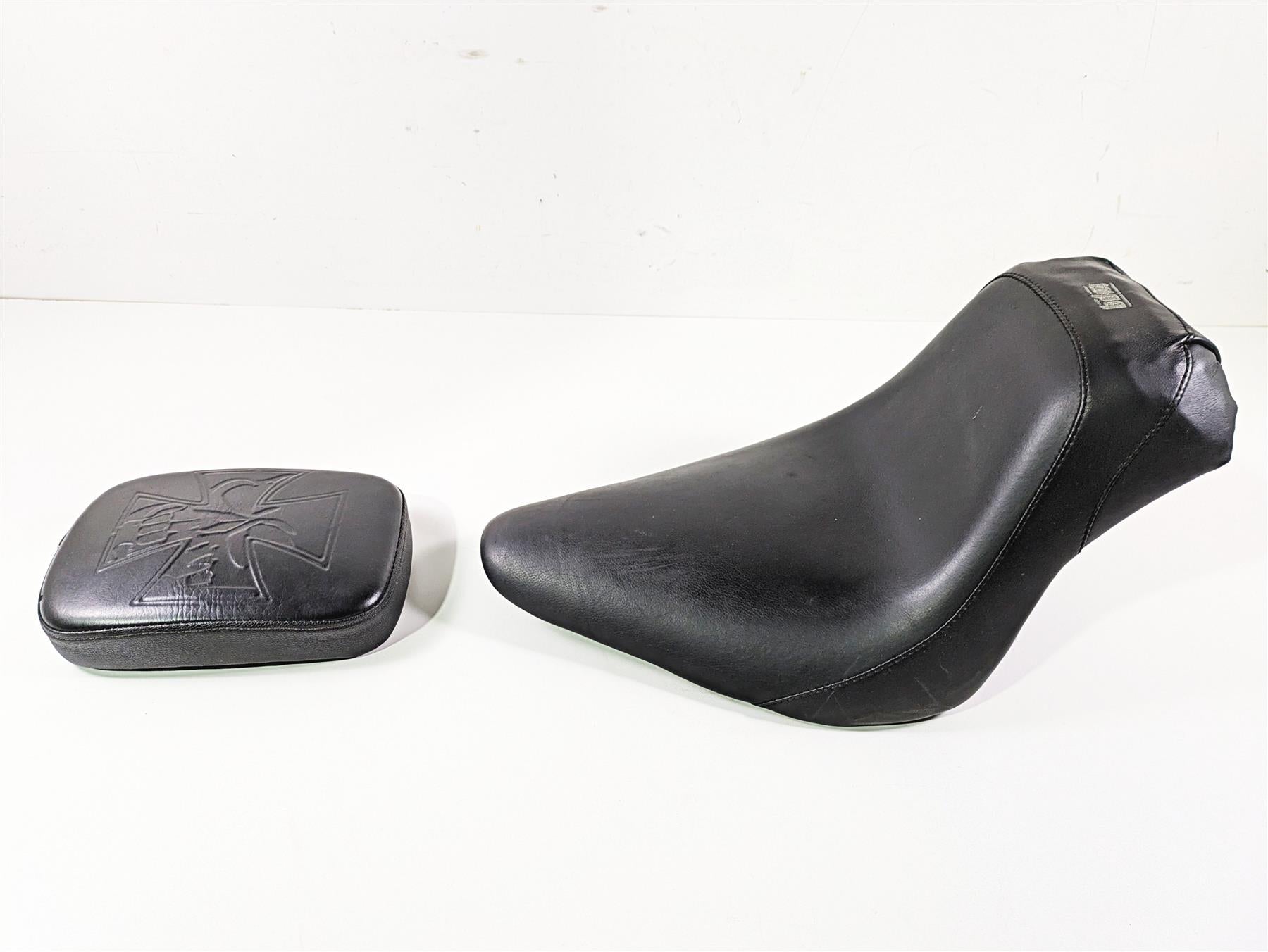 2004 Big Dog Chopper bdm Front Rear Rider Passenger Seat Saddle Set {{ shop.shopifyCountryName }} - Mototech271
