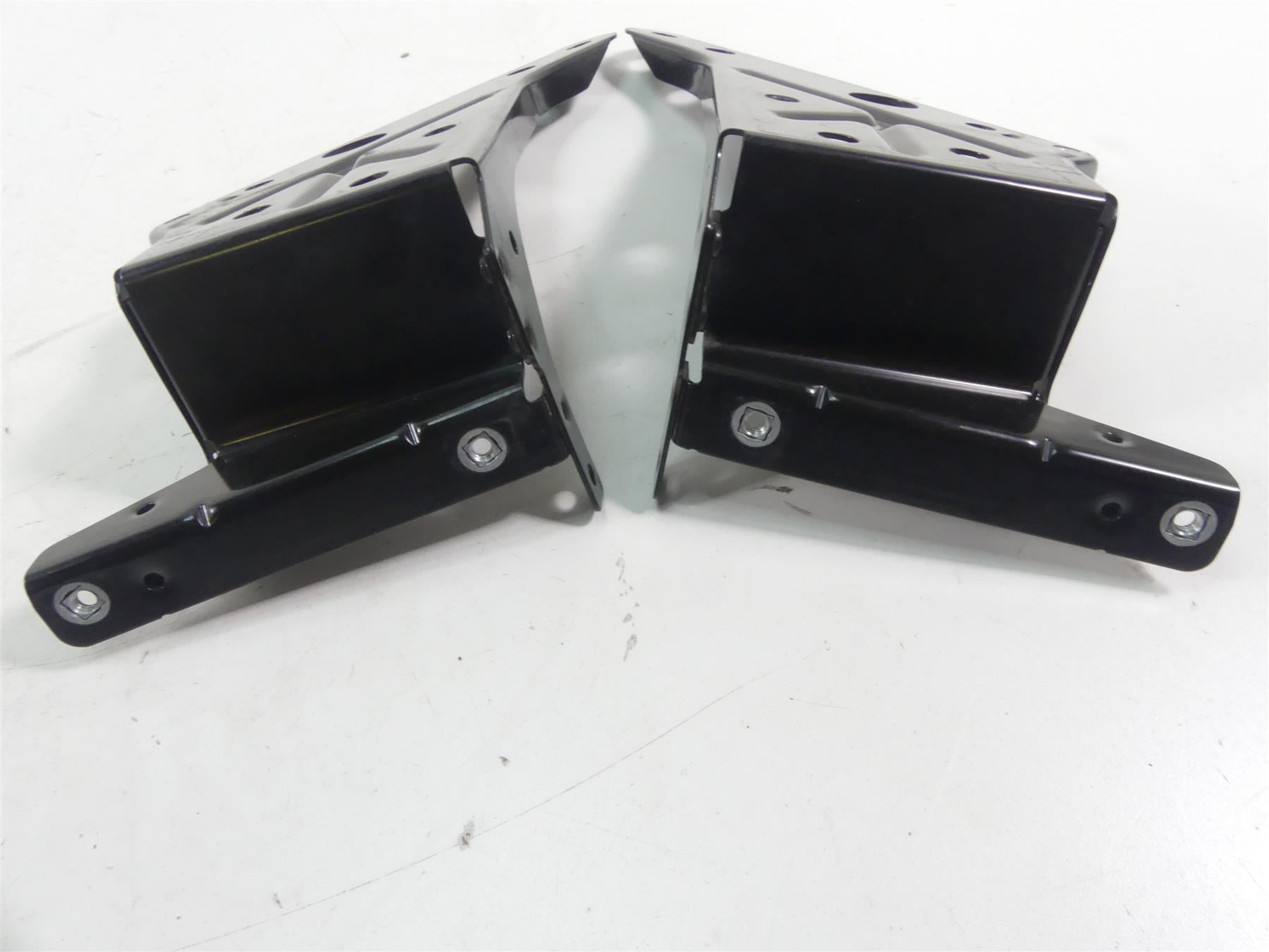 2017 Harley Touring FLHTKL Electra Glide Front Fairing Support Stay Set 57000186 {{ shop.shopifyCountryName }} - Mototech271