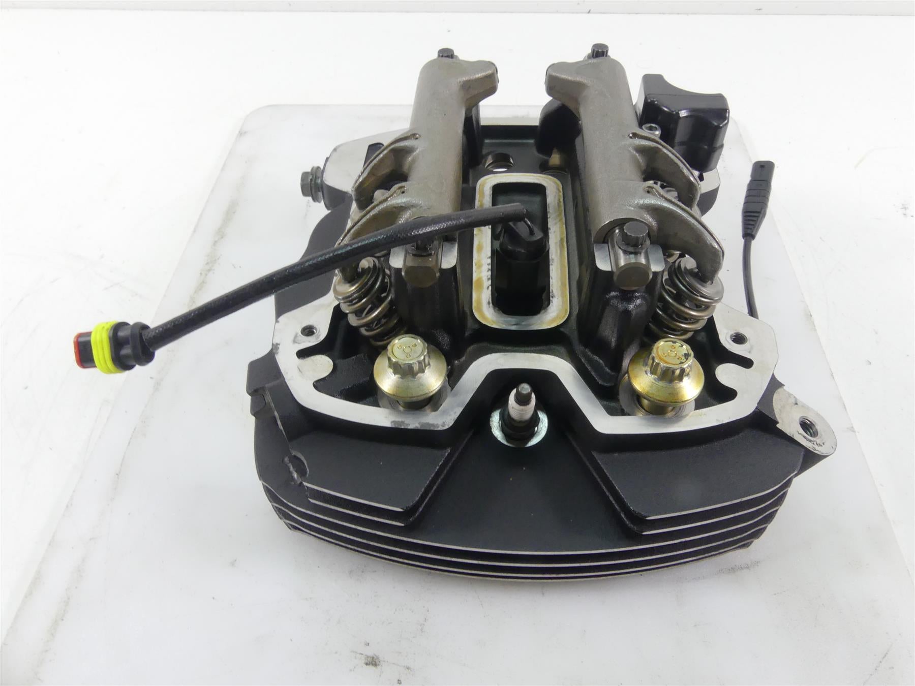 2021 Harley Softail FXBBS Street Bob Rear Cylinder Head M8 114ci - Read 16500388 {{ shop.shopifyCountryName }} - Mototech271