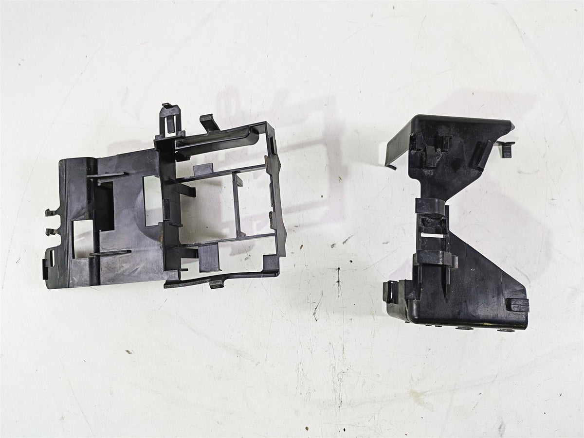 2013 Harley VRSCF Muscle Rod Electric Plastic Battery Holder Set 70473-07 {{ shop.shopifyCountryName }} - Mototech271
