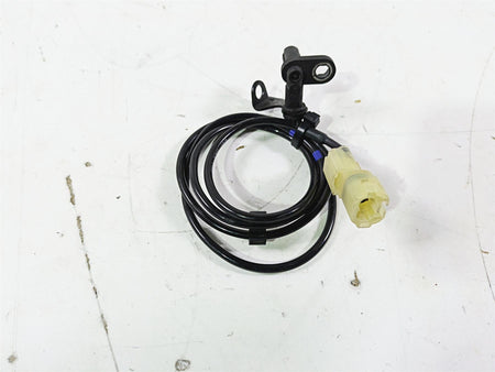 2019 Triumph Speed Triple RS 1050 Rear Abs Brake Wheel Speed Sensor T2021672 {{ shop.shopifyCountryName }} - Mototech271