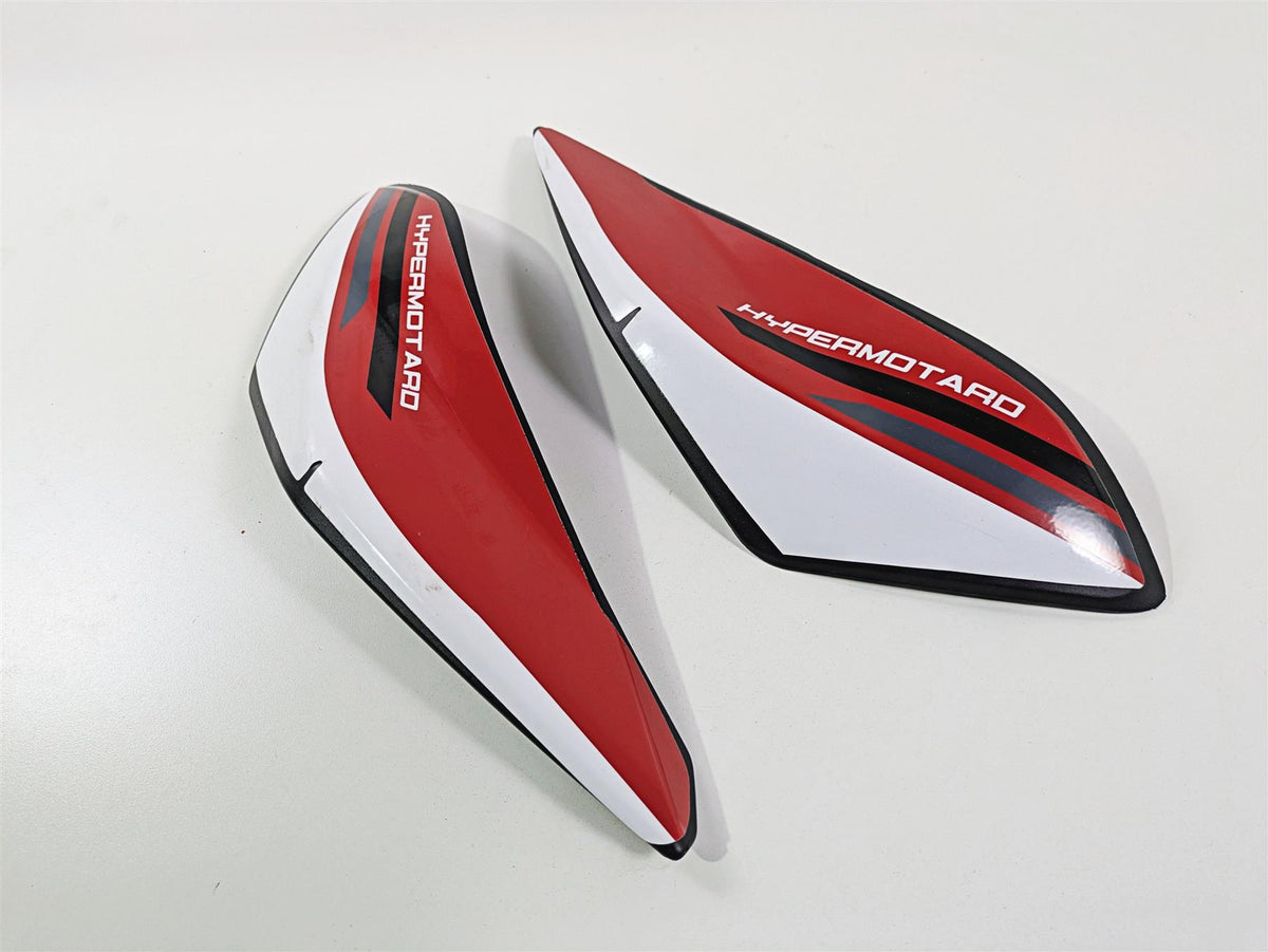 2022 Ducati Hypermotard 950 Rear Upper Tail Side Cover Fairing Set 48019543A {{ shop.shopifyCountryName }} - Mototech271