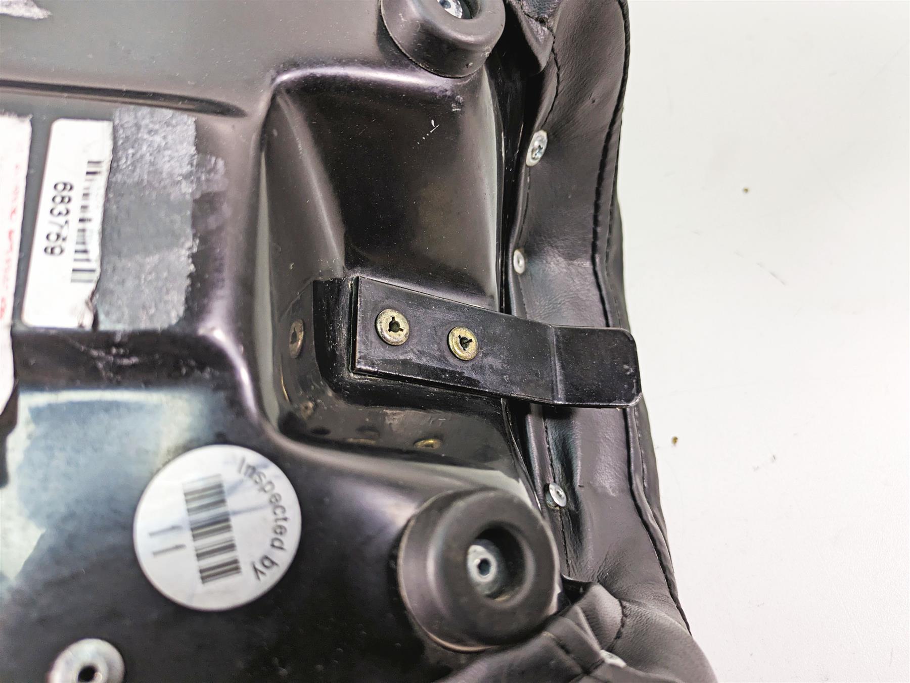 2012 Harley FLD Dyna Switchback Mustang Wide Touring Seat Saddle -Read 75480 {{ shop.shopifyCountryName }} - Mototech271