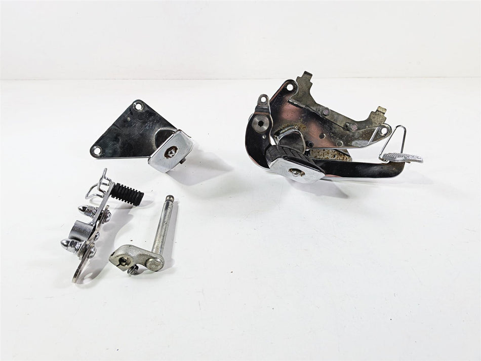 1997 Honda GL1500 CA Valkyrie Front Foot Peg Rest Shifter Set 50625-MZ0-000-Mototech271