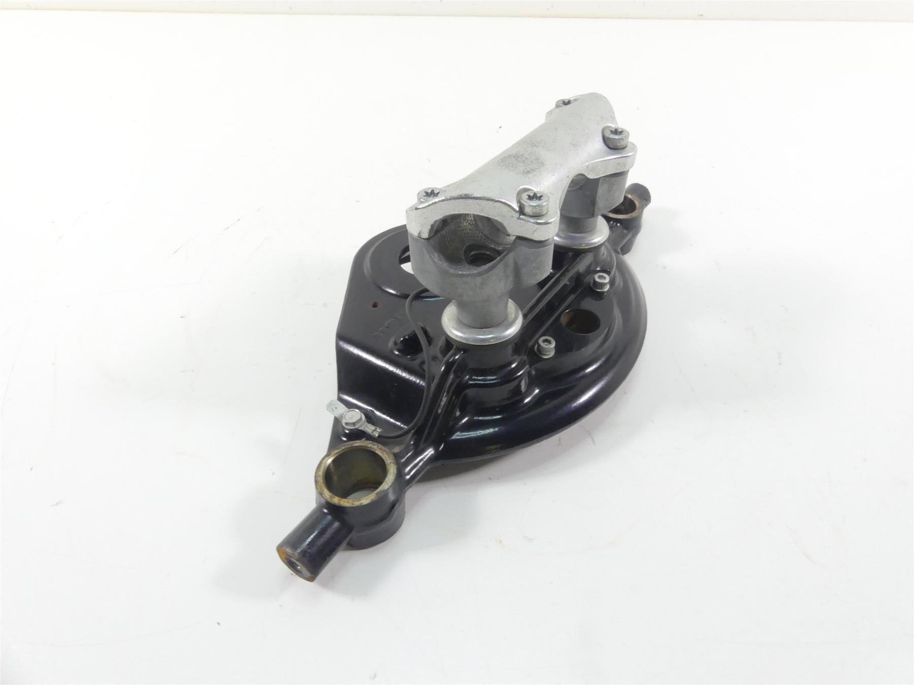 2013 Harley Touring FLHX Street Glide Upper Triple Tree Steering Clamp 45435-10 {{ shop.shopifyCountryName }} - Mototech271