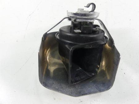2010 Harley FXDWG Dyna Wide Glide Horn With Chrome Cover 61300478A {{ shop.shopifyCountryName }} - Mototech271