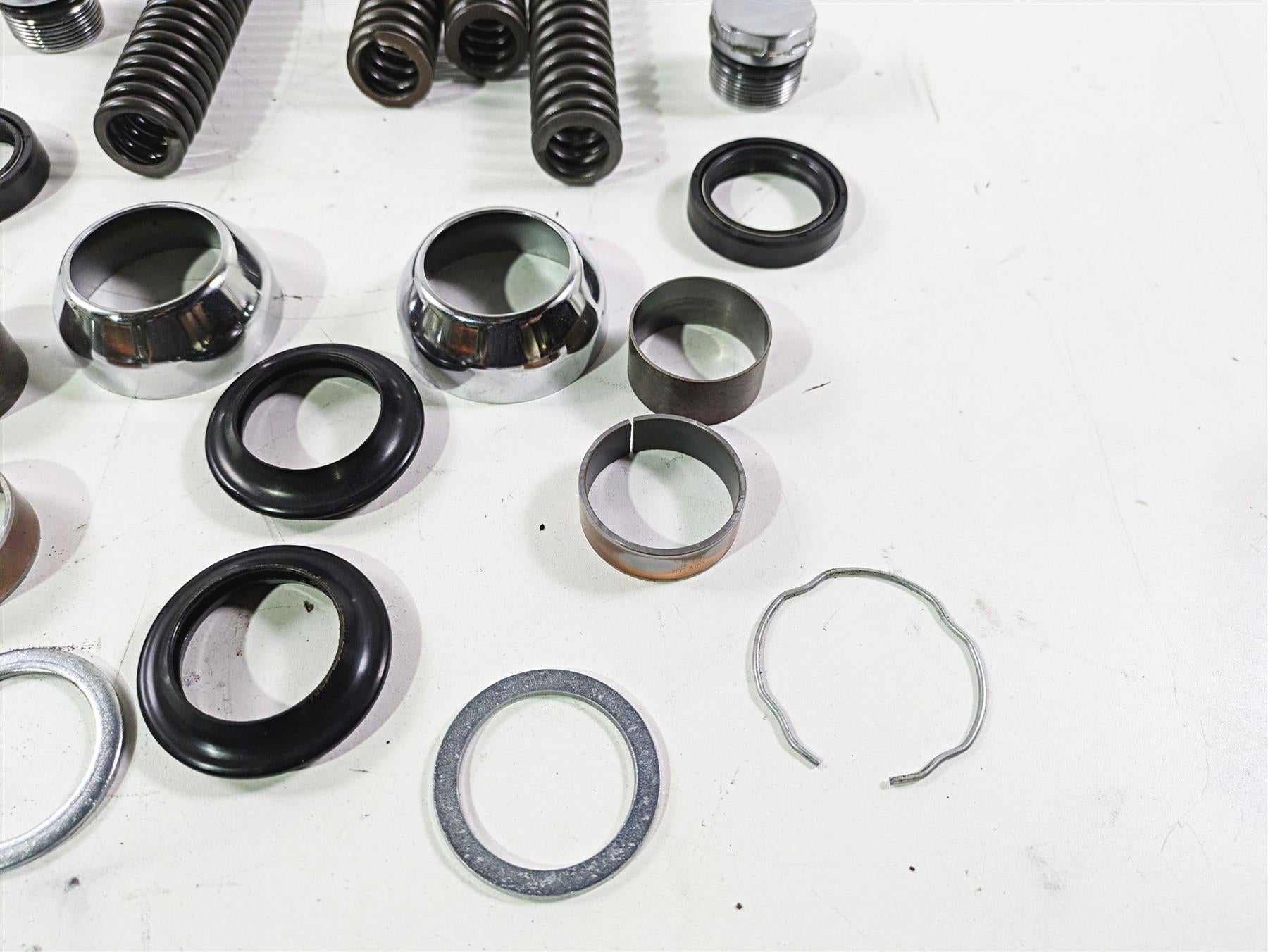 2002 Harley Dyna FXDL Low Rider Super Glide Front Fork Internals 45925-94 {{ shop.shopifyCountryName }} - Mototech271