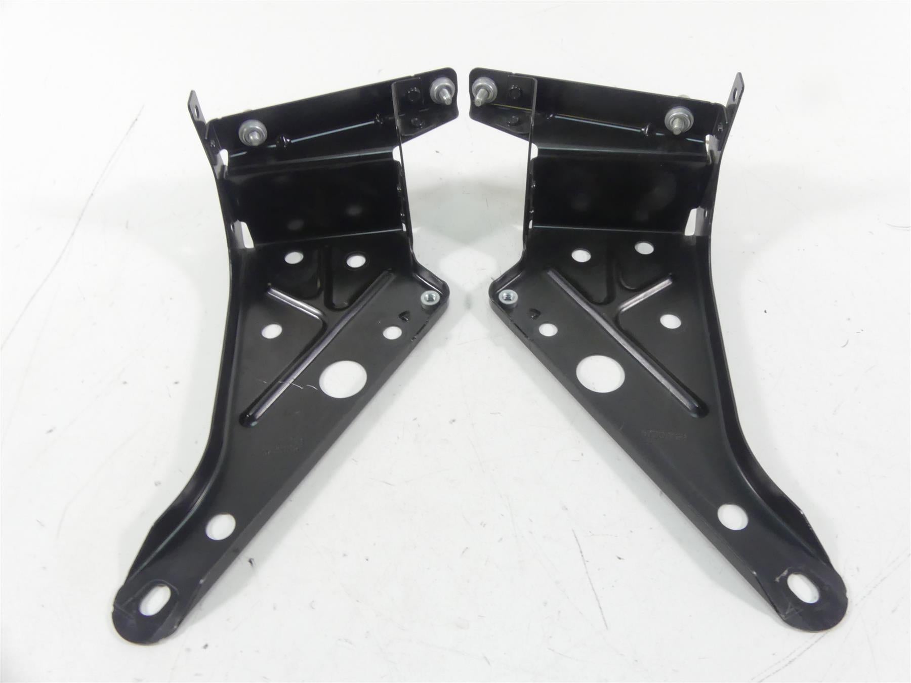 2014 Harley Touring FLHX Street Glide Front Fairing Mounting Hardware 57000186 {{ shop.shopifyCountryName }} - Mototech271