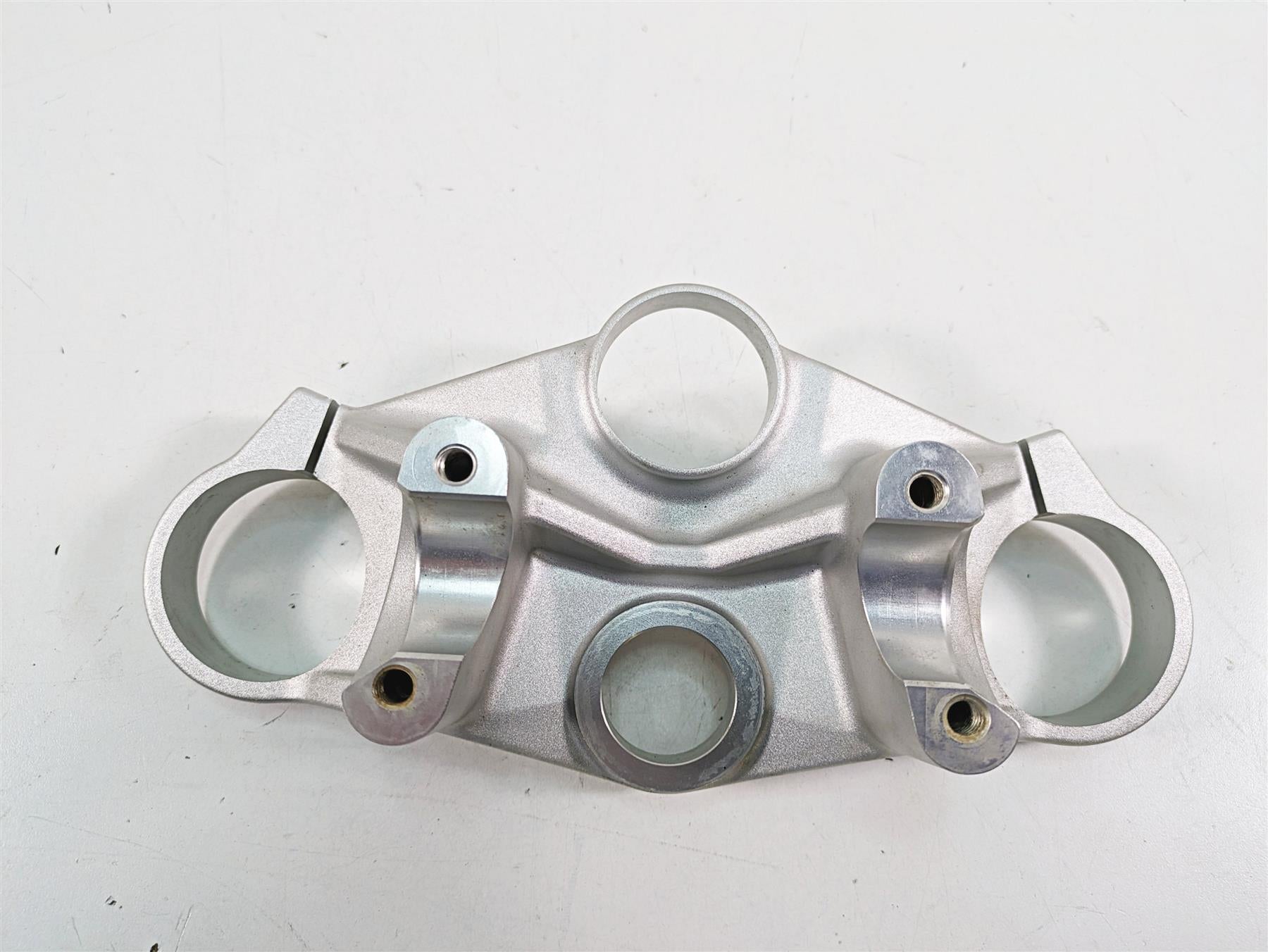 2016 BMW R1200R K53 Upper Triple Tree Steering Clamp 55mm 31428525324 {{ shop.shopifyCountryName }} - Mototech271
