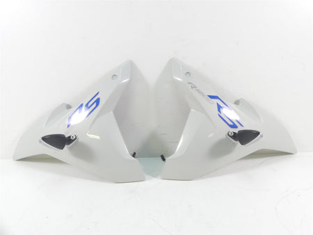 2016 BMW R1200RS K54 Between Leg Side Fairing Cover Set 46638545319 46638545320 {{ shop.shopifyCountryName }} - Mototech271