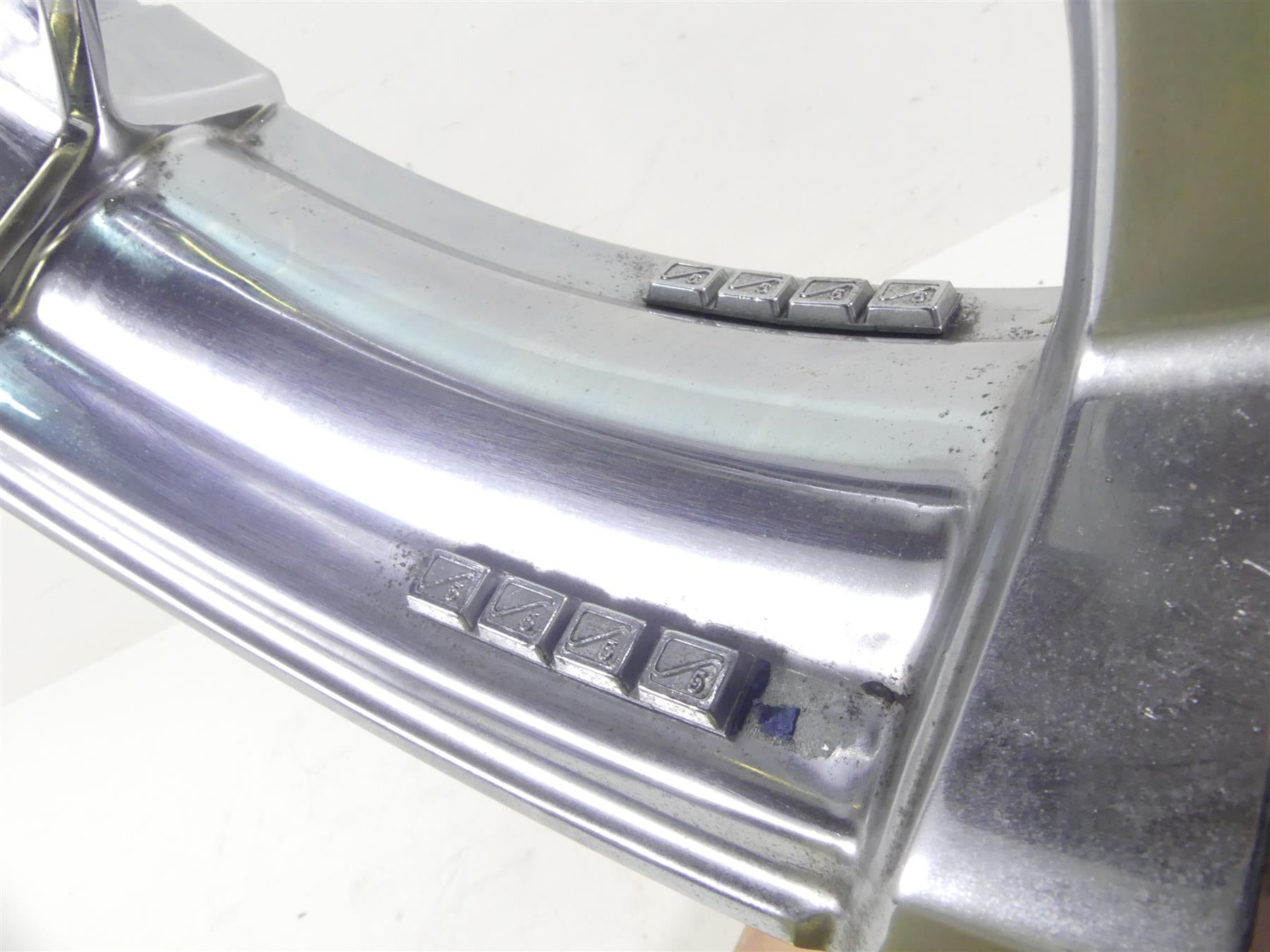 2012 Harley CVO FLHX SE3 Street Glide Front Agitator Wheel 19x3.5 55071-11 {{ shop.shopifyCountryName }} - Mototech271
