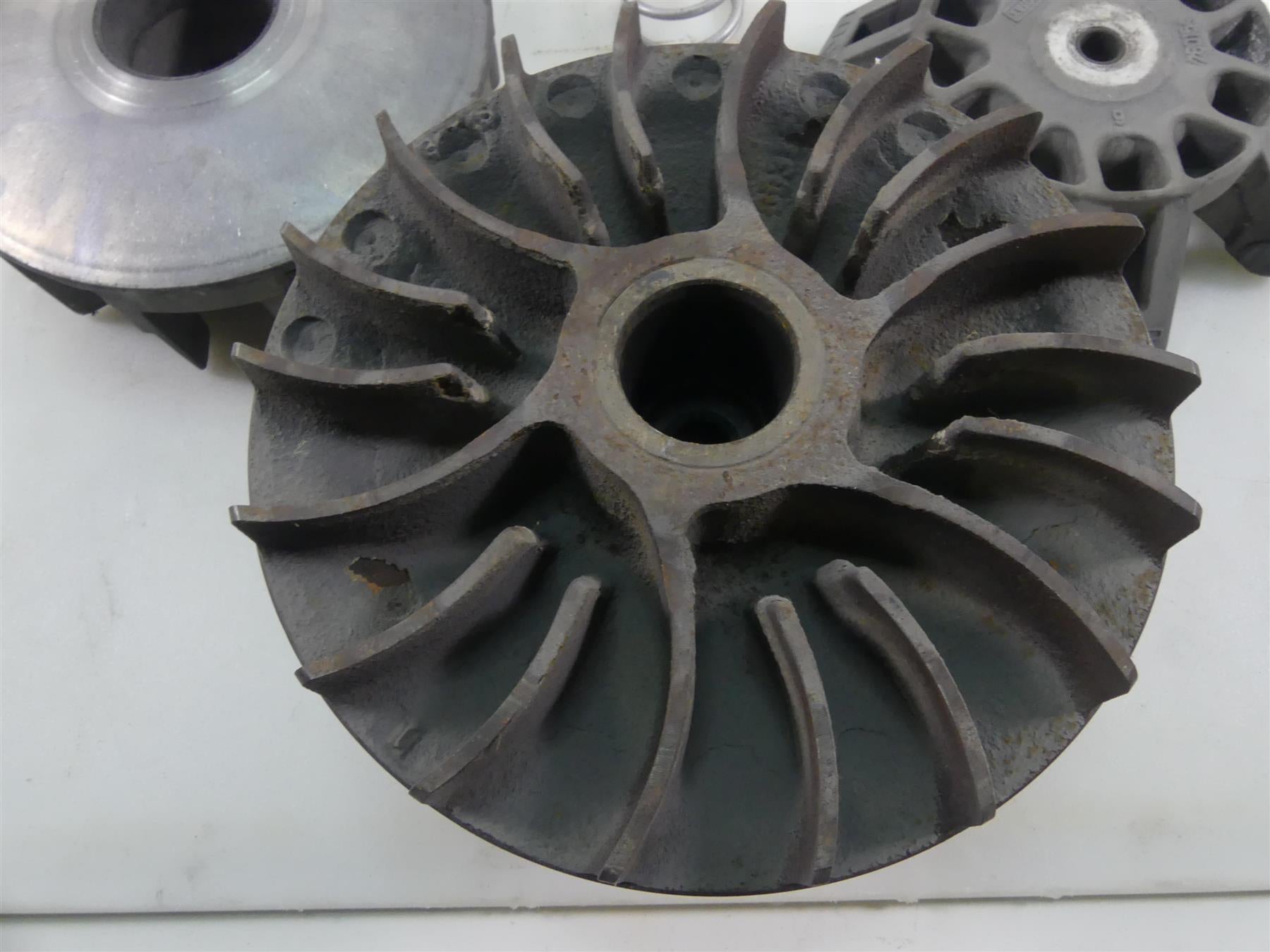 2014 Can Am Renegade 1000 STD Primary Drive Clutch FOR PARTS 420248606 420280374 {{ shop.shopifyCountryName }} - Mototech271