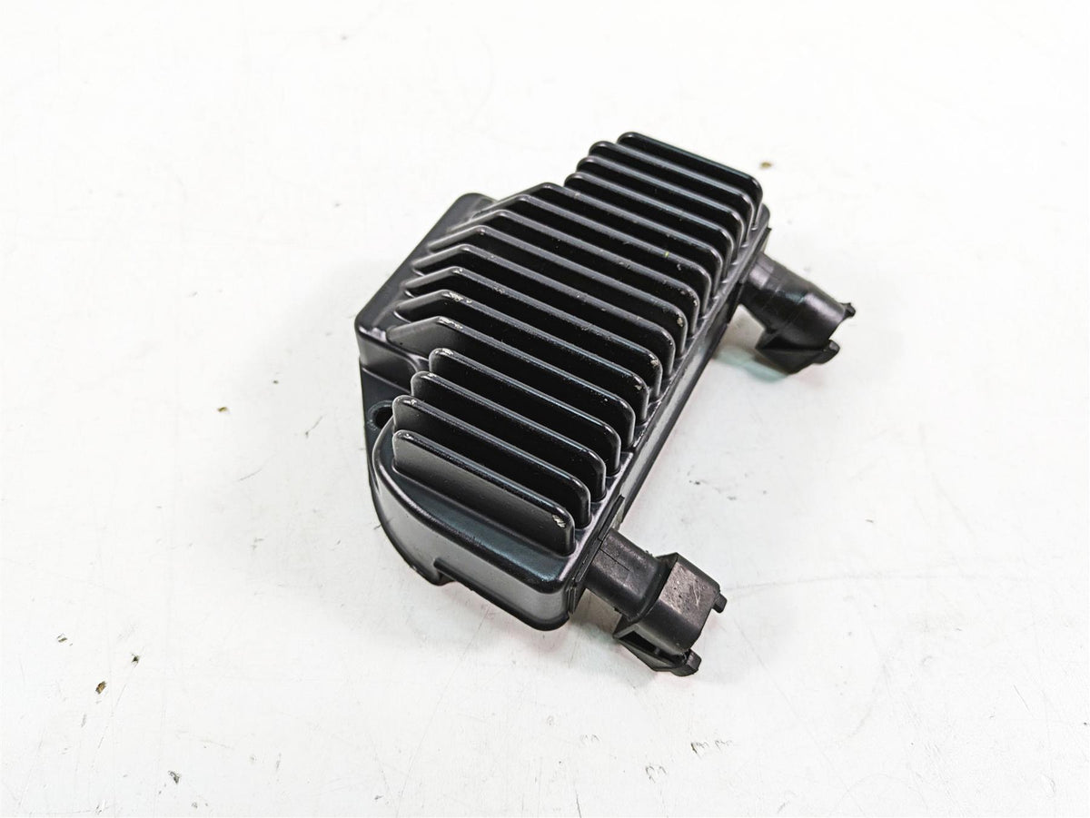 2015 Harley FXDL Dyna Low Rider Rectifier Voltage Regulator 74631-08A {{ shop.shopifyCountryName }} - Mototech271
