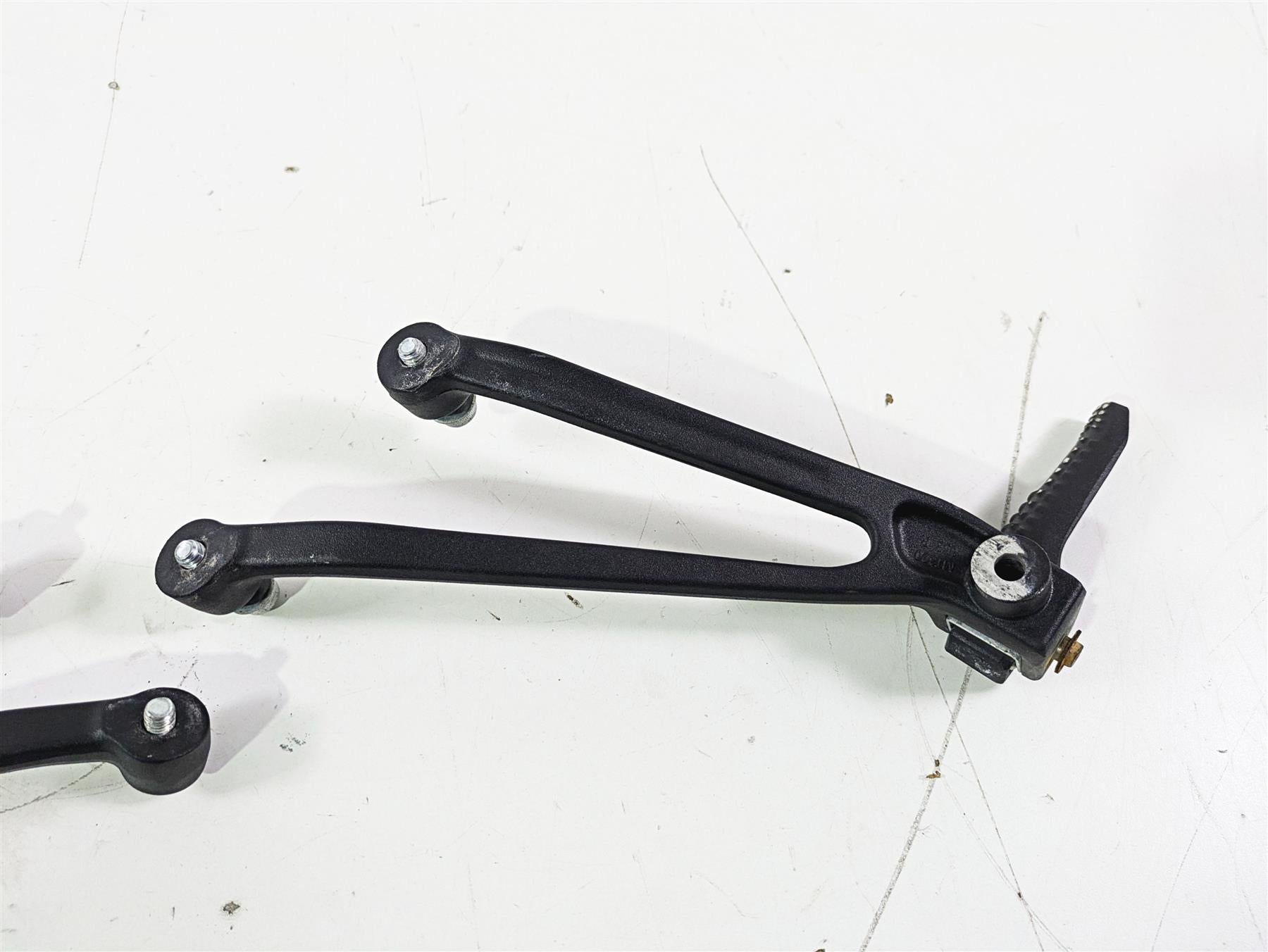 2017 BMW S1000RR K46 Rear Passenger Foot Peg Set 46718521680 46718521681 {{ shop.shopifyCountryName }} - Mototech271