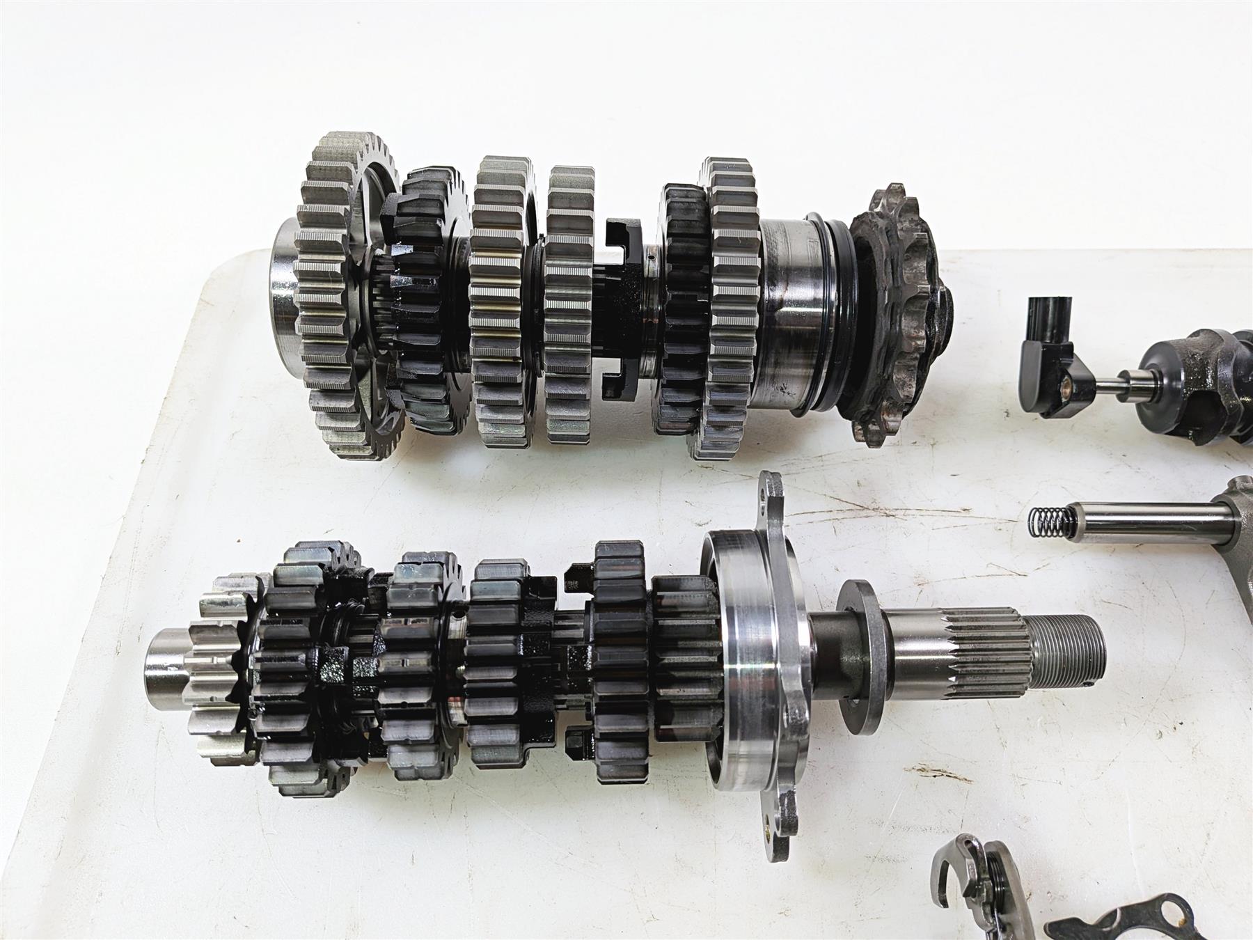 2016 Yamaha YZF R1 RN32 Transmission Gear Pack Shift Fork Drum 2CR-17402-00-00 {{ shop.shopifyCountryName }} - Mototech271