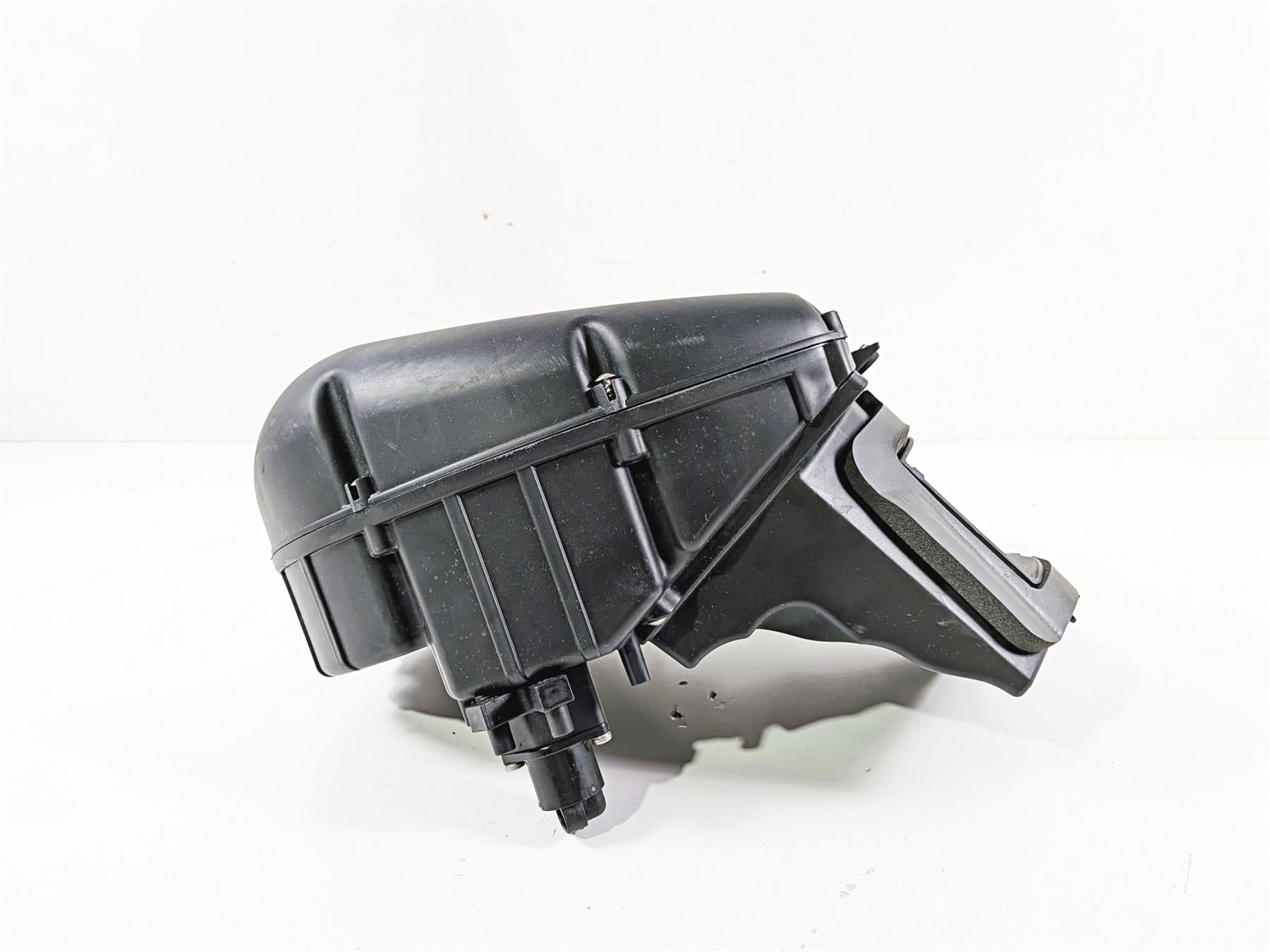2008 Aprilia RSVR 1000 Factory Air Box Cleaner Filter AP8158111 AP8158112 {{ shop.shopifyCountryName }} - Mototech271