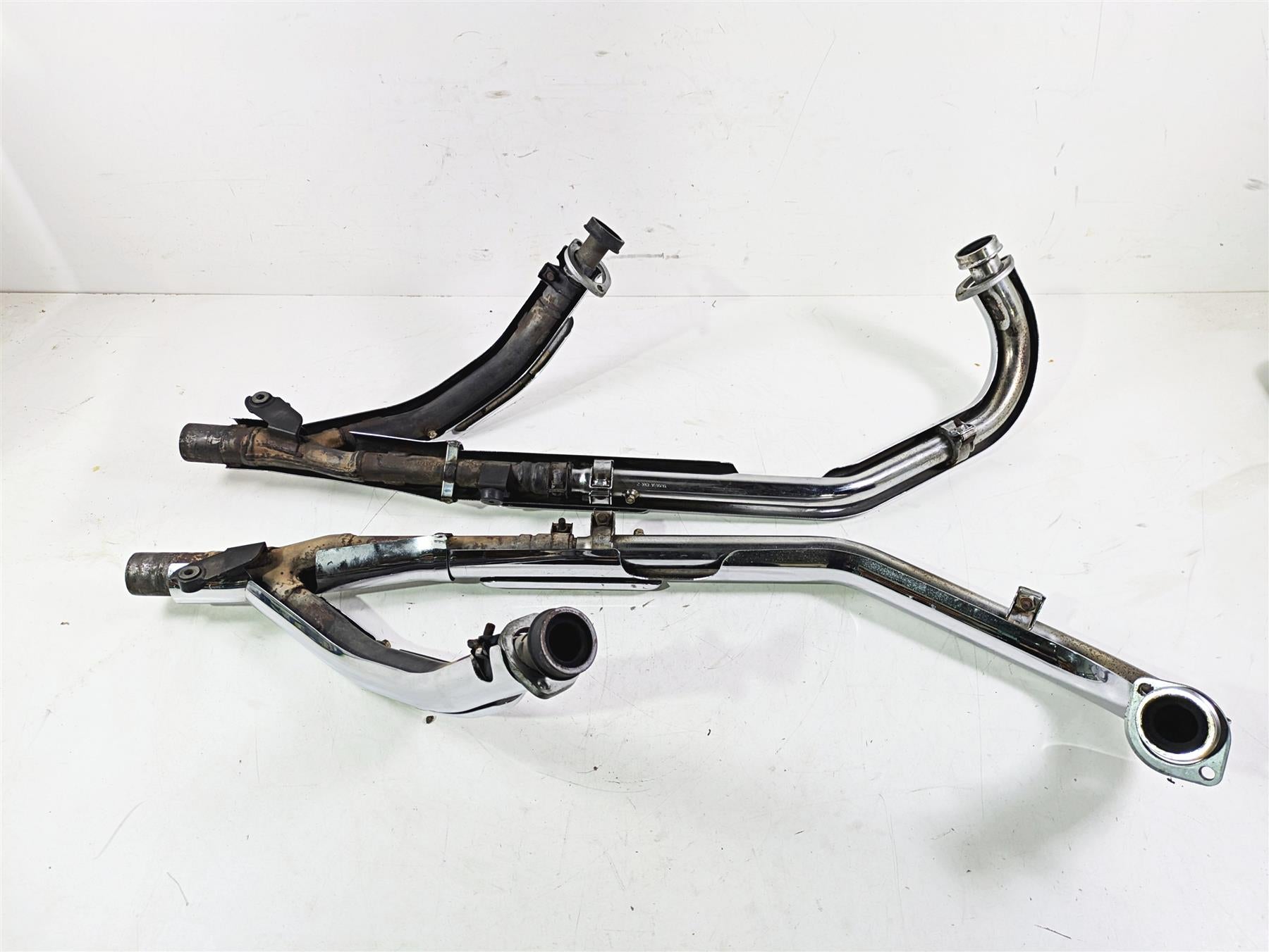 2004 Yamaha XVZ1300 Royal Star Exhaust Header Manifold Set 4NK-14650-01-00 {{ shop.shopifyCountryName }} - Mototech271