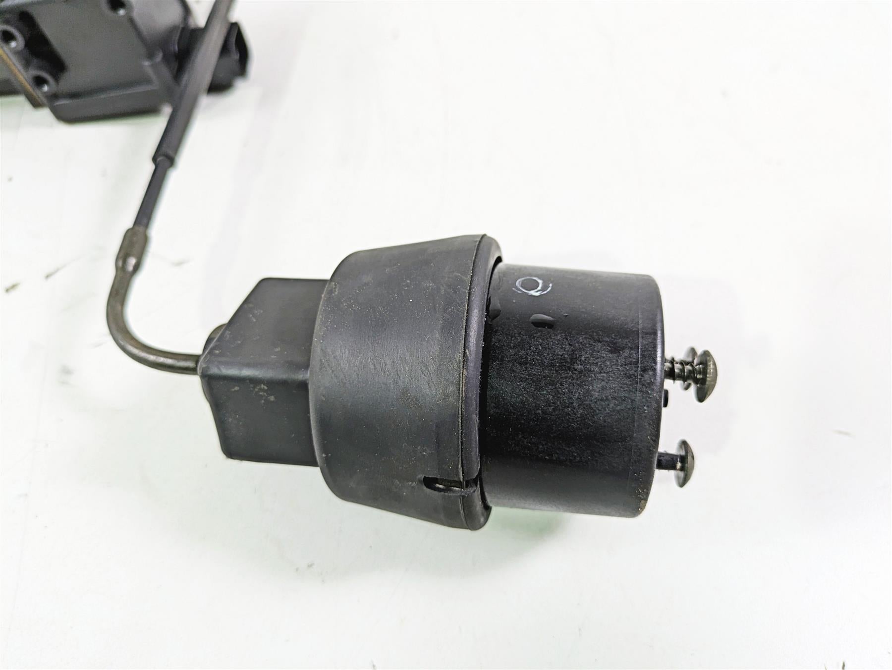 2004 Yamaha XVZ1300 Royal Star Cruise Control Vacuum Pump Set 4XY-85861-00-00 {{ shop.shopifyCountryName }} - Mototech271
