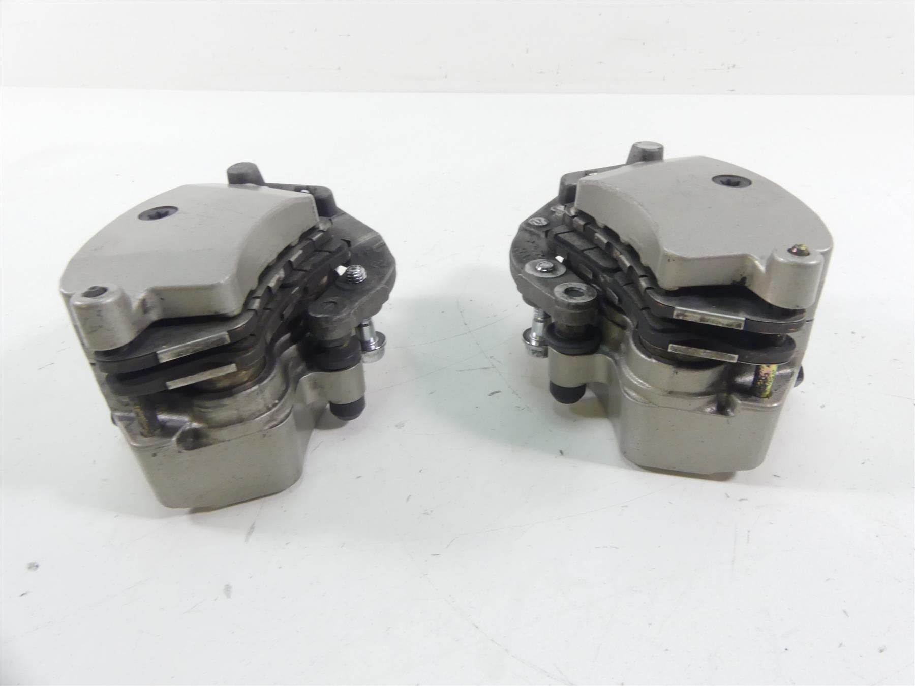 2005 Honda V-Twin VTX1800 S3 Front Nissin Brake Caliper Set 45250-MCV-006 {{ shop.shopifyCountryName }} - Mototech271