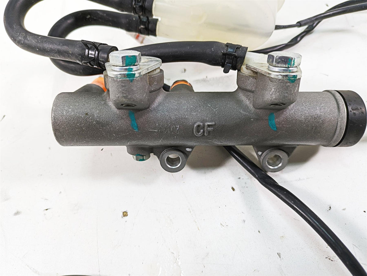 2021 CFMoto Zforce 500 Trail Main Brake Master Cylinder 5BWB-081100-00002 {{ shop.shopifyCountryName }} - Mototech271