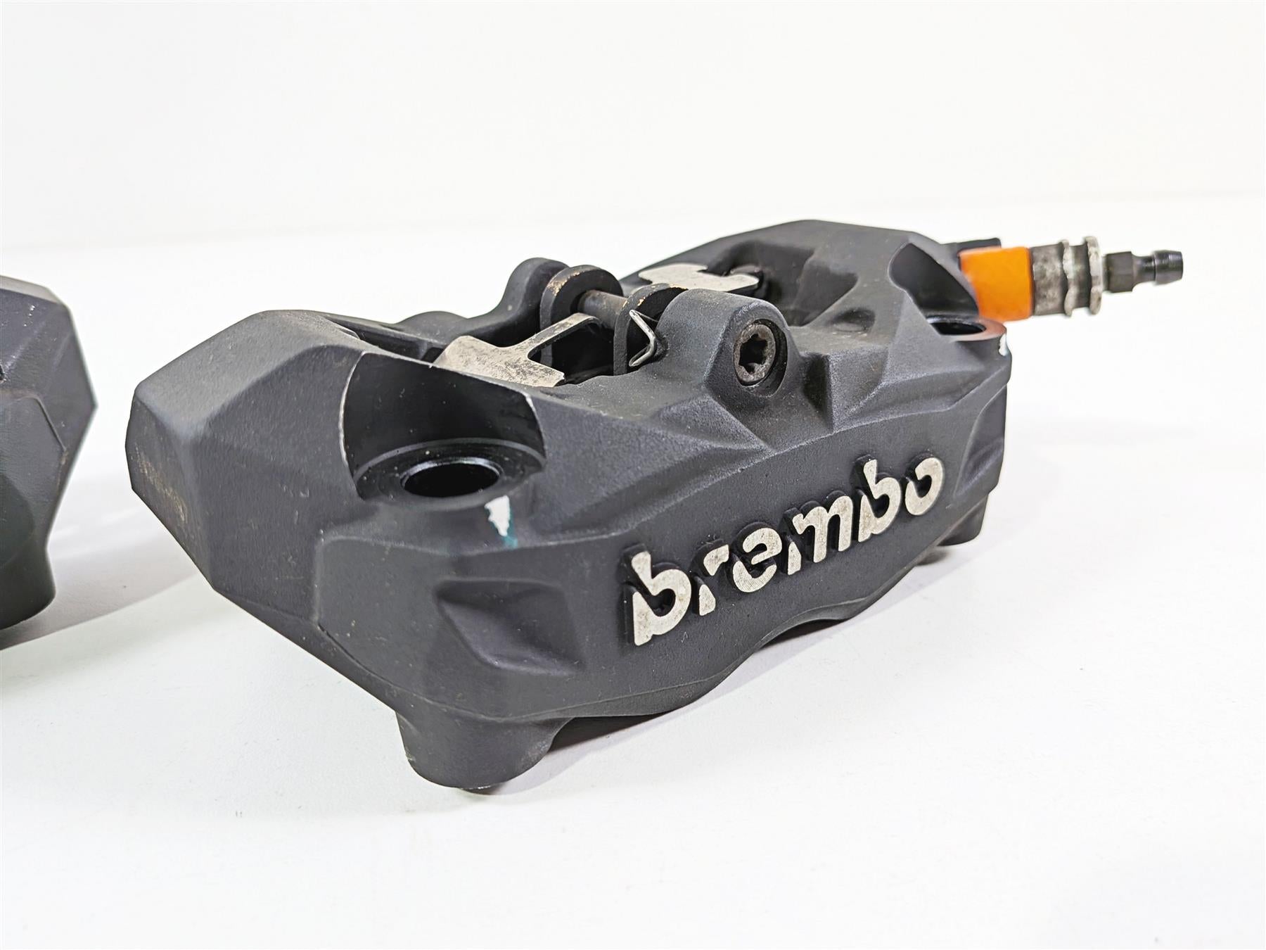 2015 BMW R1200GS K50 Brembo 100mm Front Brake Calipers 34118556205 34118556206 {{ shop.shopifyCountryName }} - Mototech271