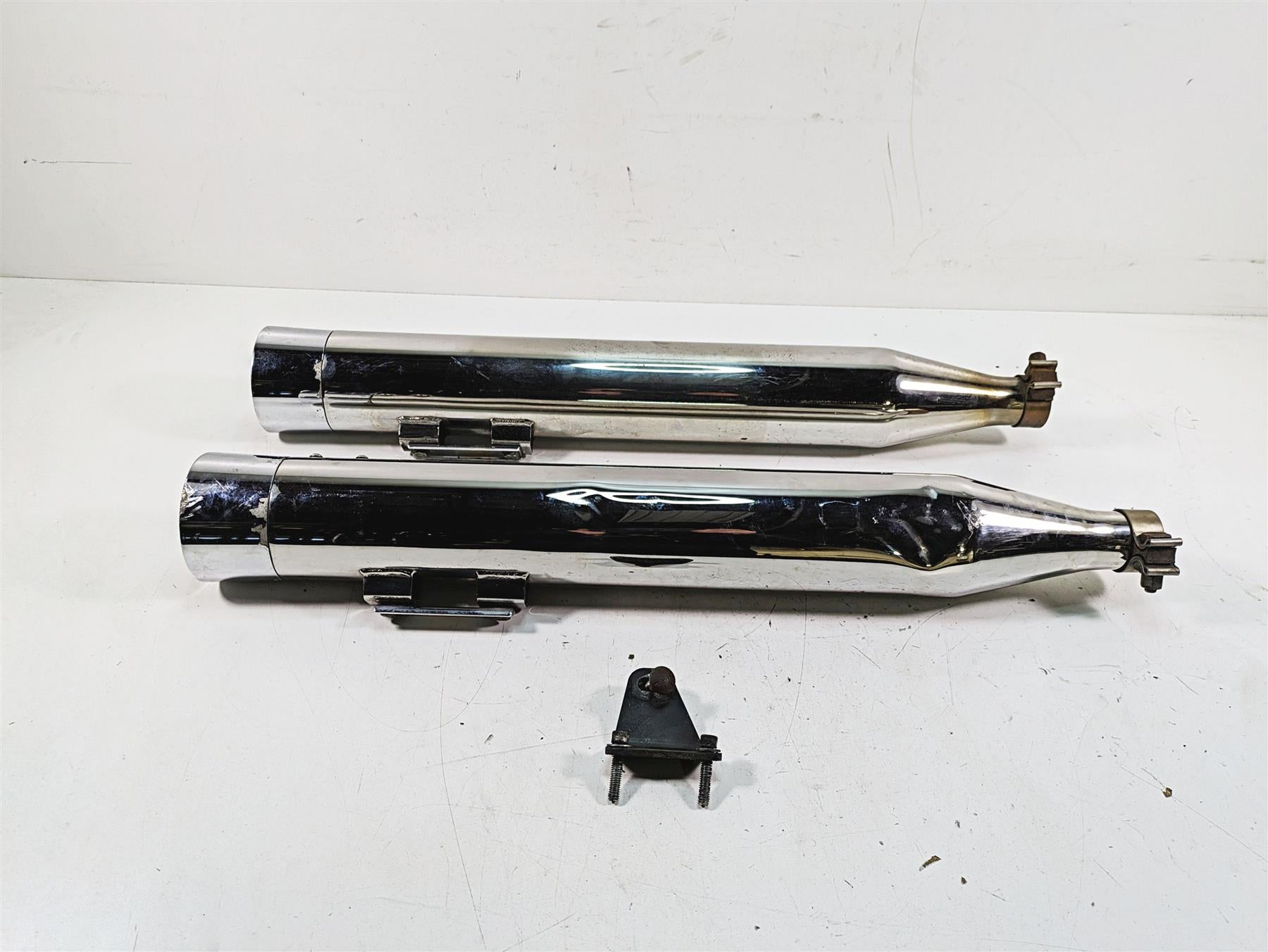 2013 Harley Touring FLHX Street Glide Exhaust Muffler Silencer Pipe Set {{ shop.shopifyCountryName }} - Mototech271