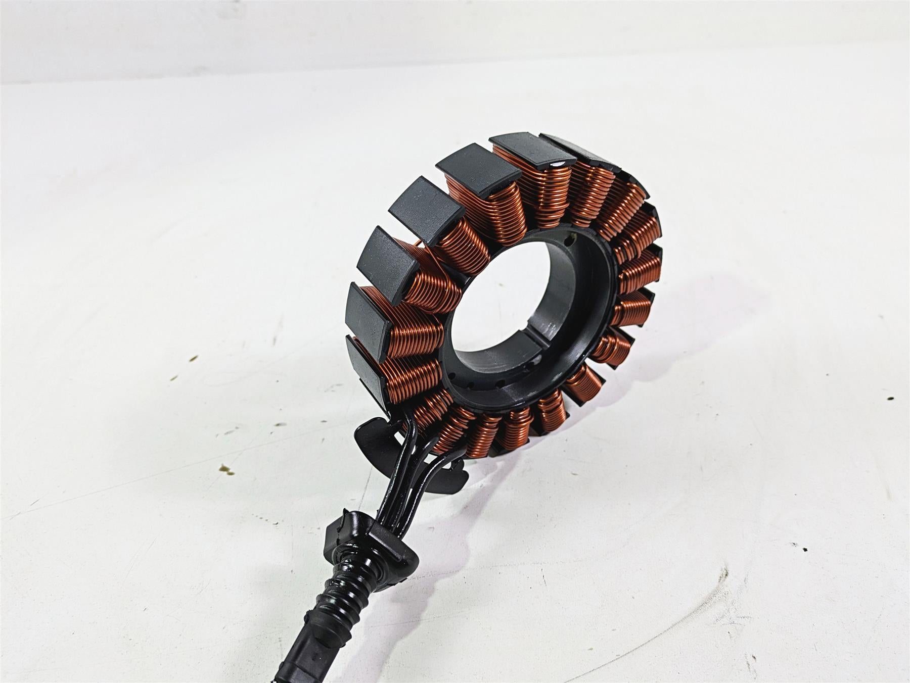 2020 Harley Softail FXST Standard Stator Alternator Generator 29900042A {{ shop.shopifyCountryName }} - Mototech271