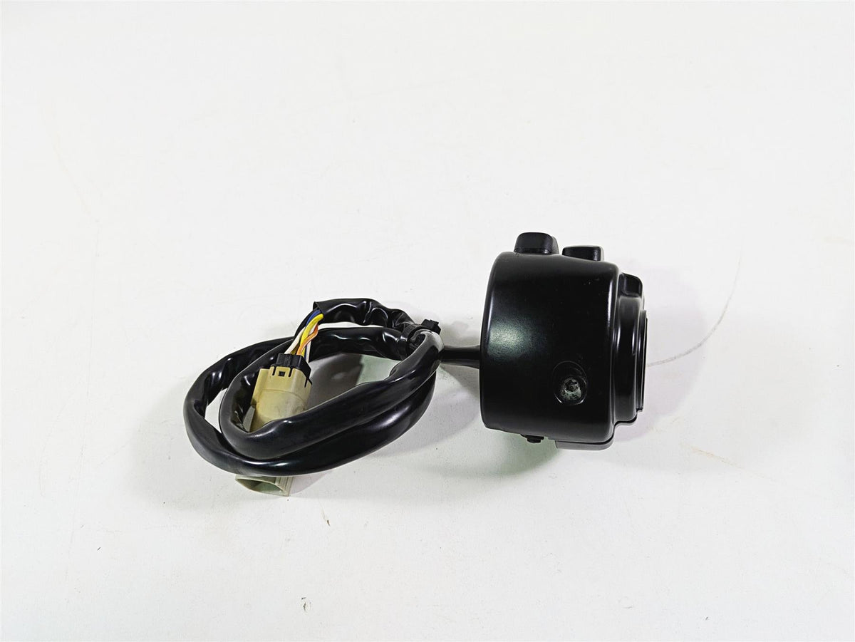 2009 Harley XR1200 Sportster Left Hand Turn Signal Control Switch 71682-06A {{ shop.shopifyCountryName }} - Mototech271