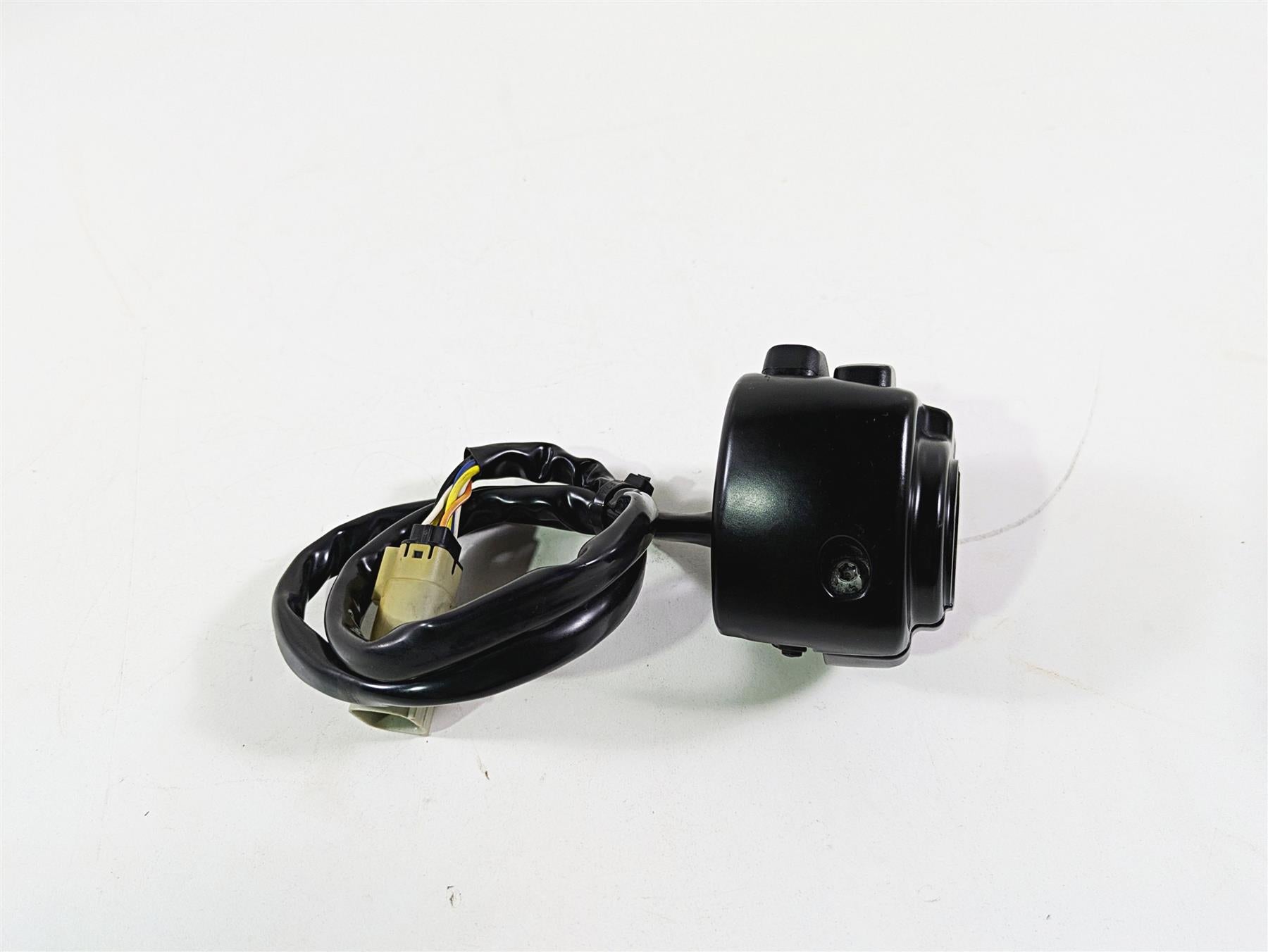 2009 Harley XR1200 Sportster Left Hand Turn Signal Control Switch 71682-06A {{ shop.shopifyCountryName }} - Mototech271