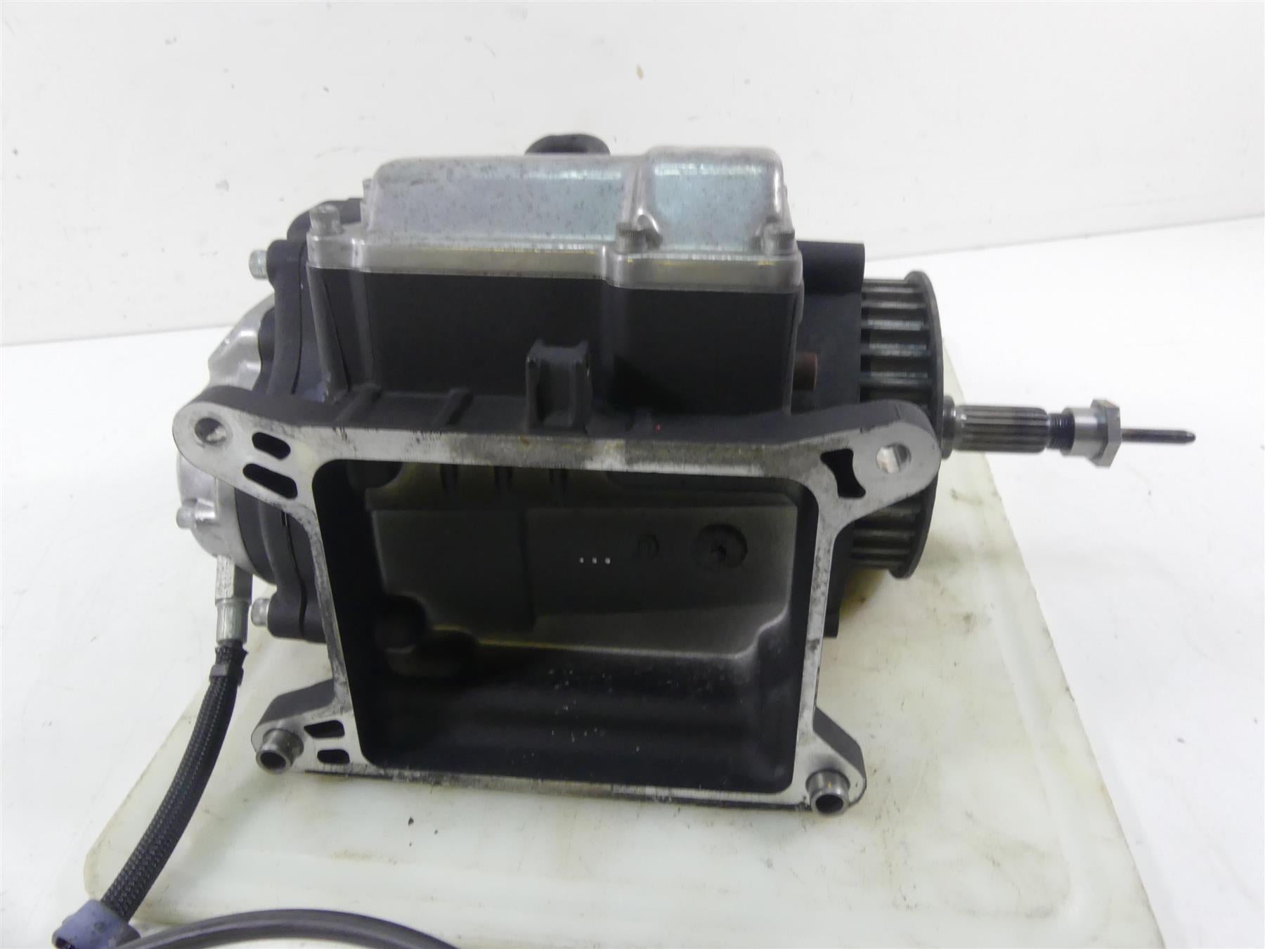 2016 Harley FLS Softail Slim 6 Speed Transmission Gear Box 6K Only 33012-10A {{ shop.shopifyCountryName }} - Mototech271