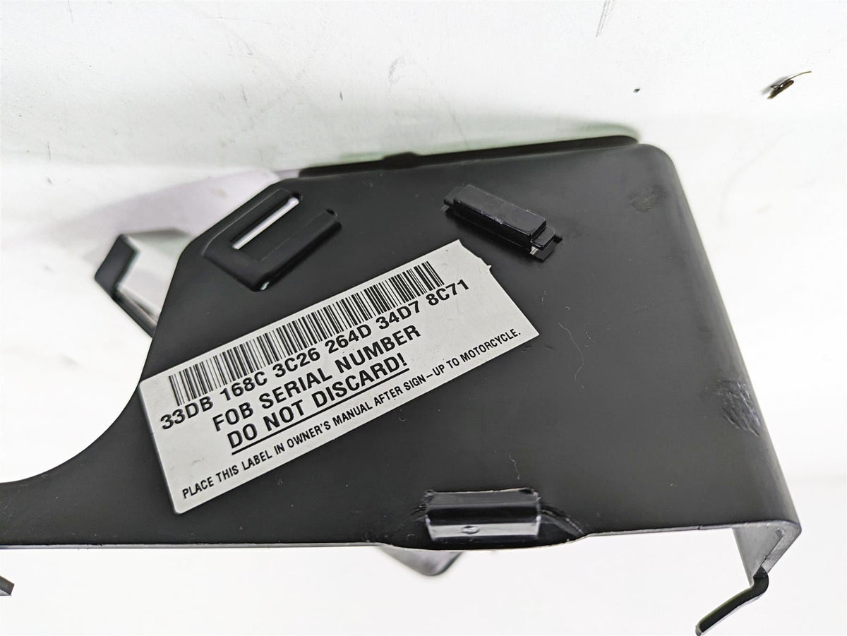 2013 Harley VRSCDX Night Rod Sp All Electric Plastic Holder In Set 70394-07 {{ shop.shopifyCountryName }} - Mototech271