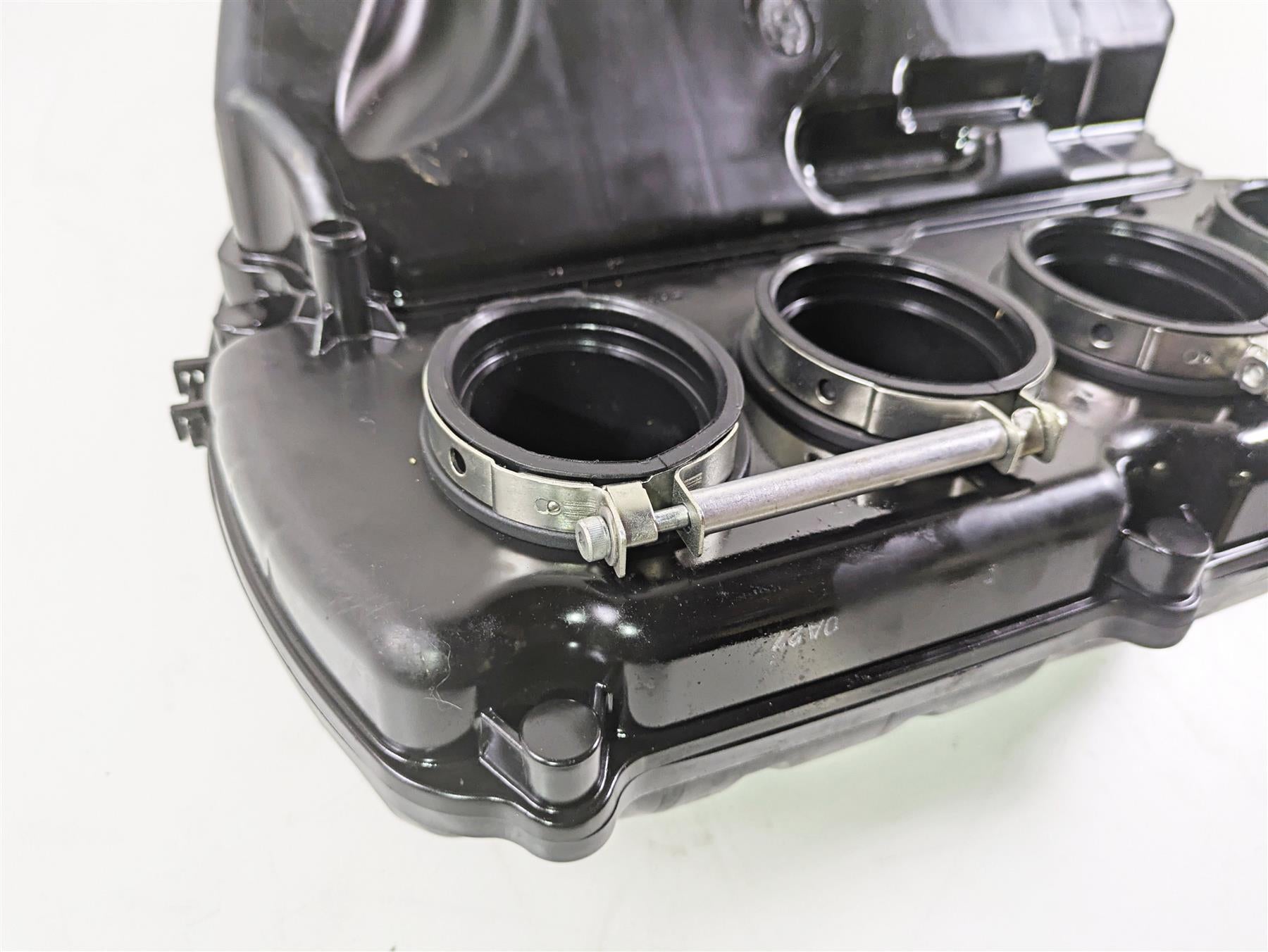 2020 Kawasaki ZX6R ZX636 Ninja Air Box Cleaner Breather Filter 11010-0893 {{ shop.shopifyCountryName }} - Mototech271
