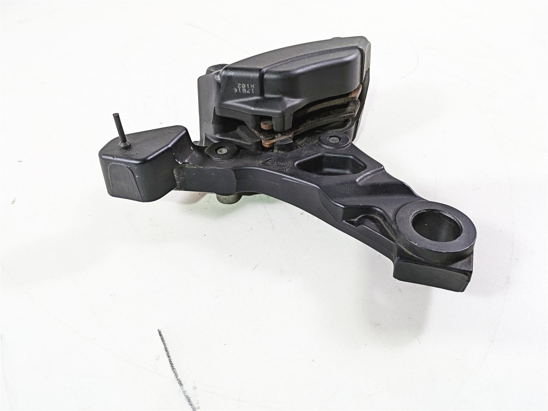 2017 Harley Touring FLHTKSE CVO E-Glide Rear Brake Caliper & Bracket 44080-08C {{ shop.shopifyCountryName }} - Mototech271