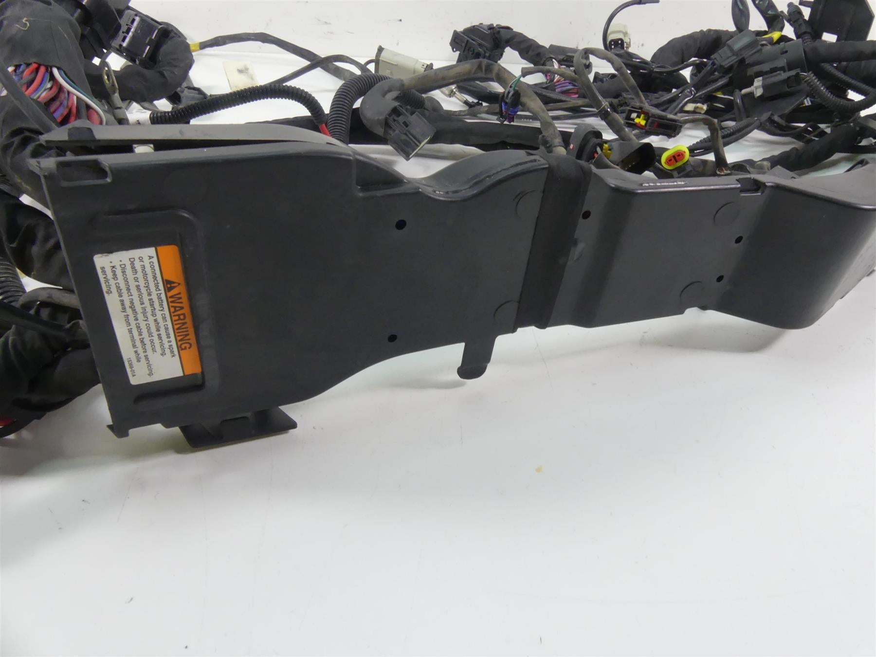 2014 Harley Touring FLHTK Electra Glide Main Wiring Harness Loom 69200118 {{ shop.shopifyCountryName }} - Mototech271