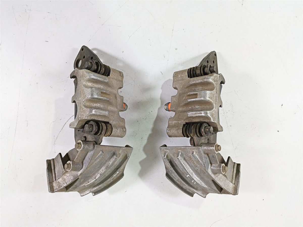 2021 Polaris RZR1000 XP Premium Front Brake Caliper + Scrapers 1912255 1912256 {{ shop.shopifyCountryName }} - Mototech271