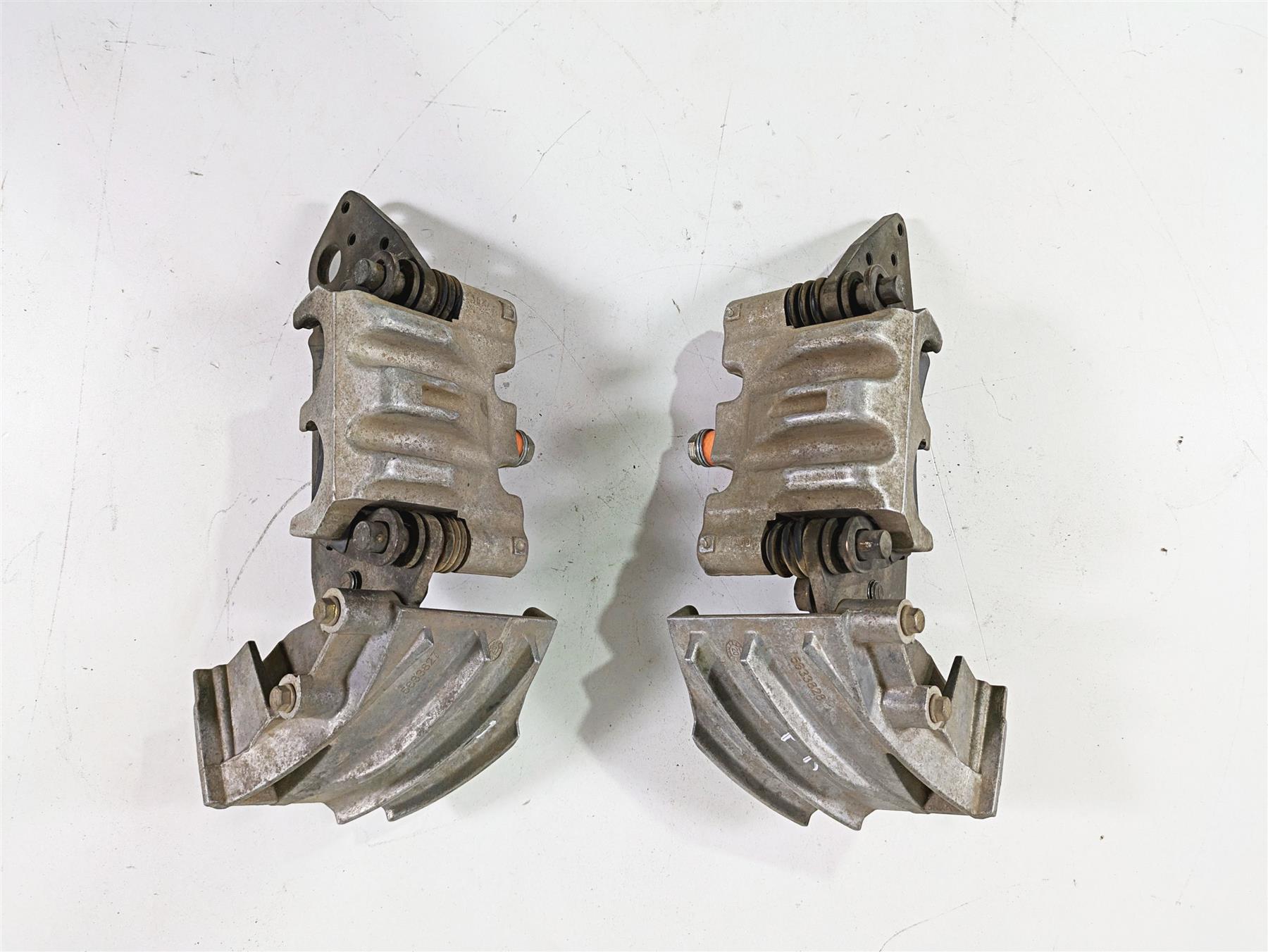 2021 Polaris RZR1000 XP Premium Front Brake Caliper + Scrapers 1912255 1912256 {{ shop.shopifyCountryName }} - Mototech271