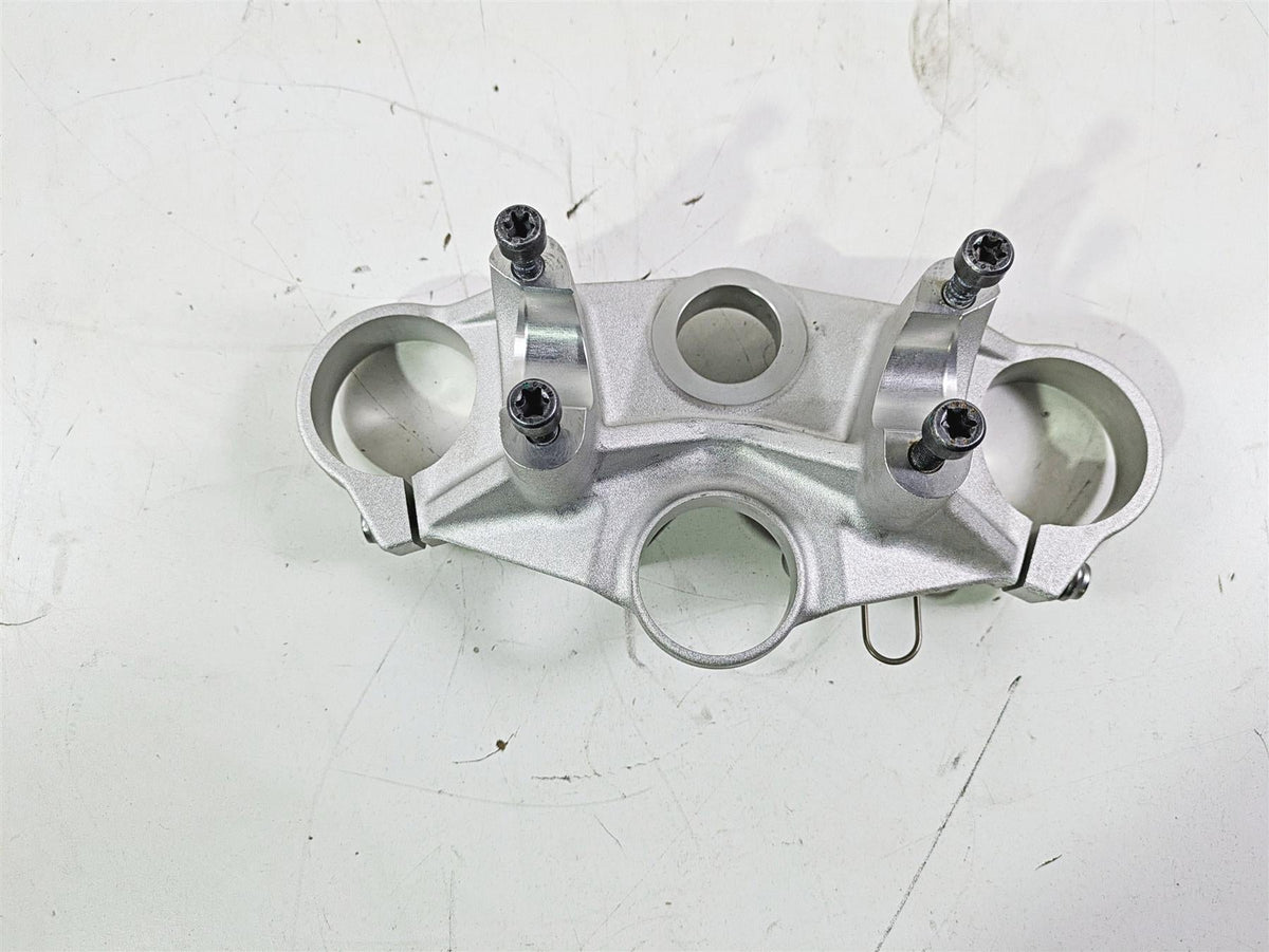 2016 BMW R1200RS K54 Upper Triple Tree Steering Clamp 31428525324 {{ shop.shopifyCountryName }} - Mototech271