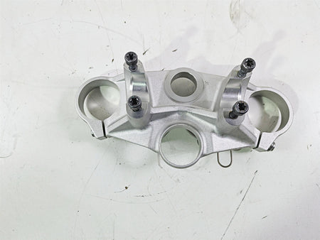 2016 BMW R1200RS K54 Upper Triple Tree Steering Clamp 31428525324 {{ shop.shopifyCountryName }} - Mototech271