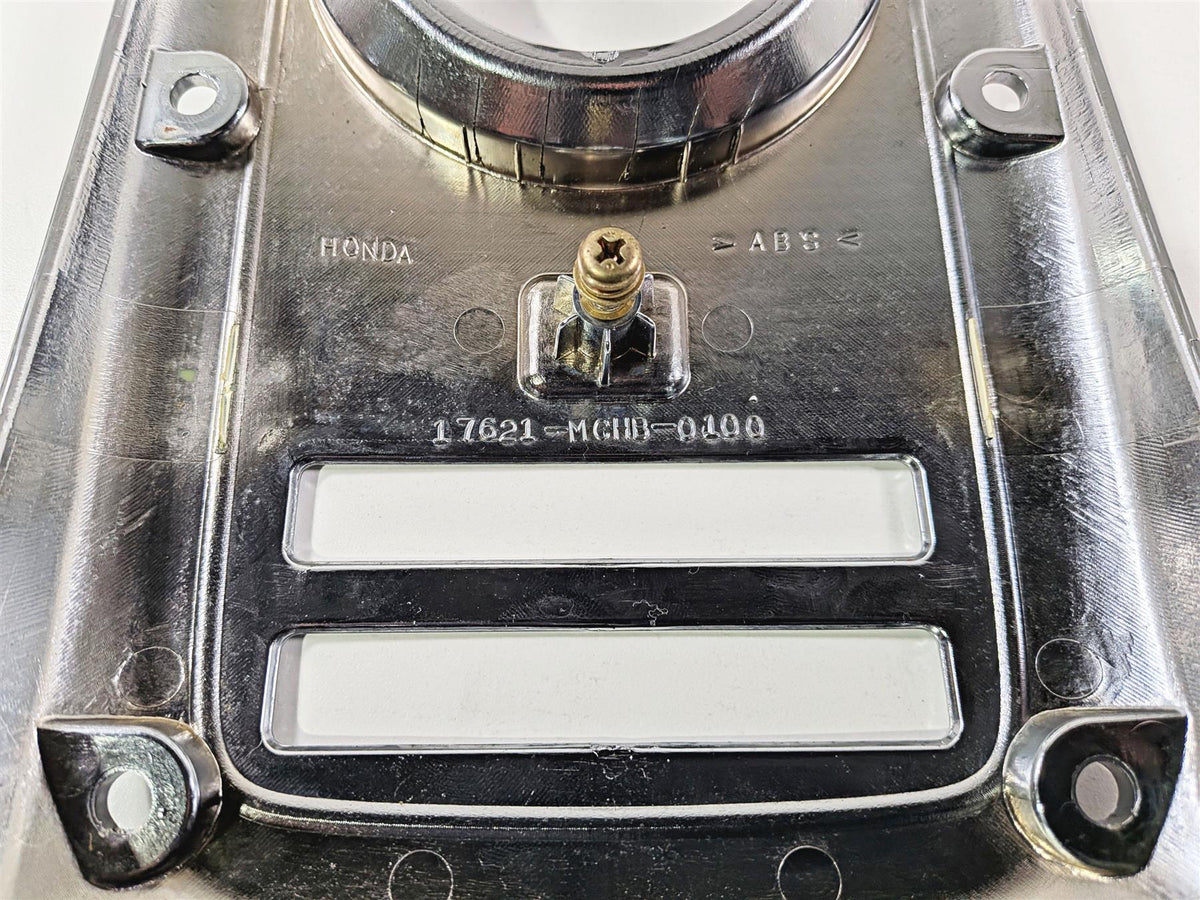 2003 Honda V-Twin VTX1800 C Fuel Tank Dash Cover Panel 17621-MCH-000 {{ shop.shopifyCountryName }} - Mototech271