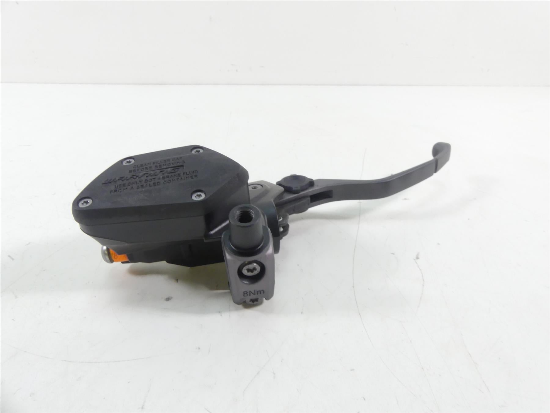 2016 BMW R1200GS K50 Front Brake Master Cylinder + Lever 32728559604 {{ shop.shopifyCountryName }} - Mototech271
