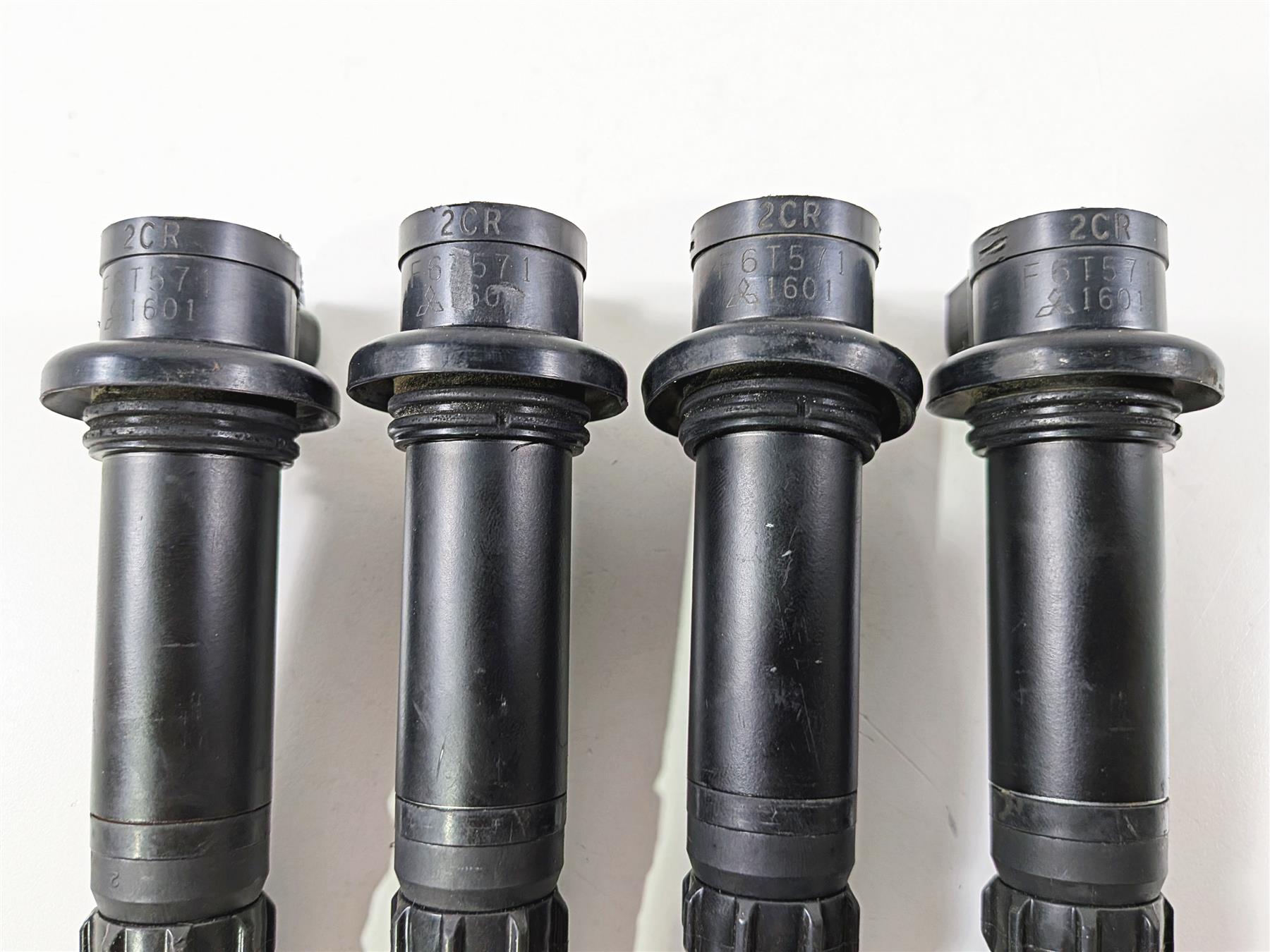 2024 Yamaha YZF R1 RN65 Ignition Coil Stick Coils Set 2CR-82310-00-00 {{ shop.shopifyCountryName }} - Mototech271